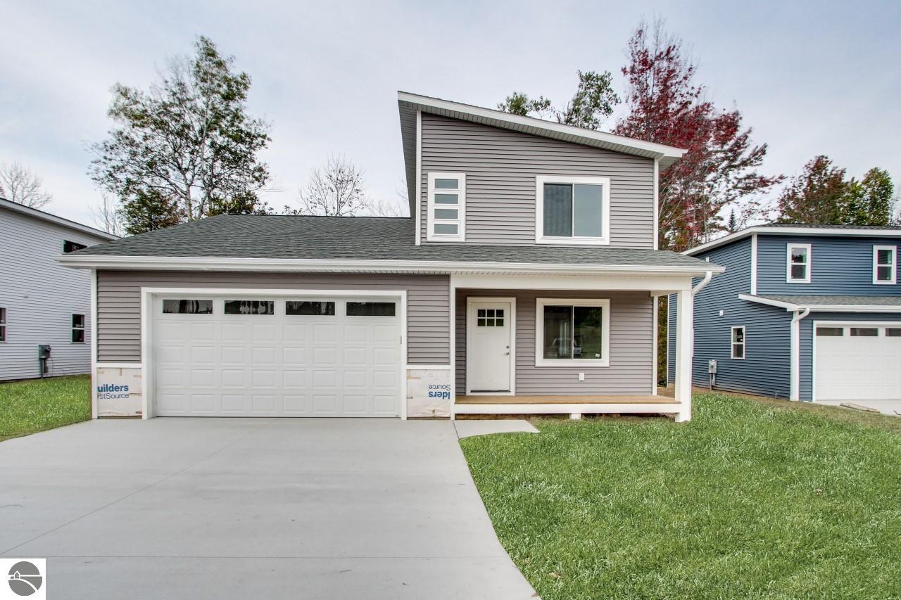9246 S Flaska Drive, Cedar, MI 49621 — Photo 2