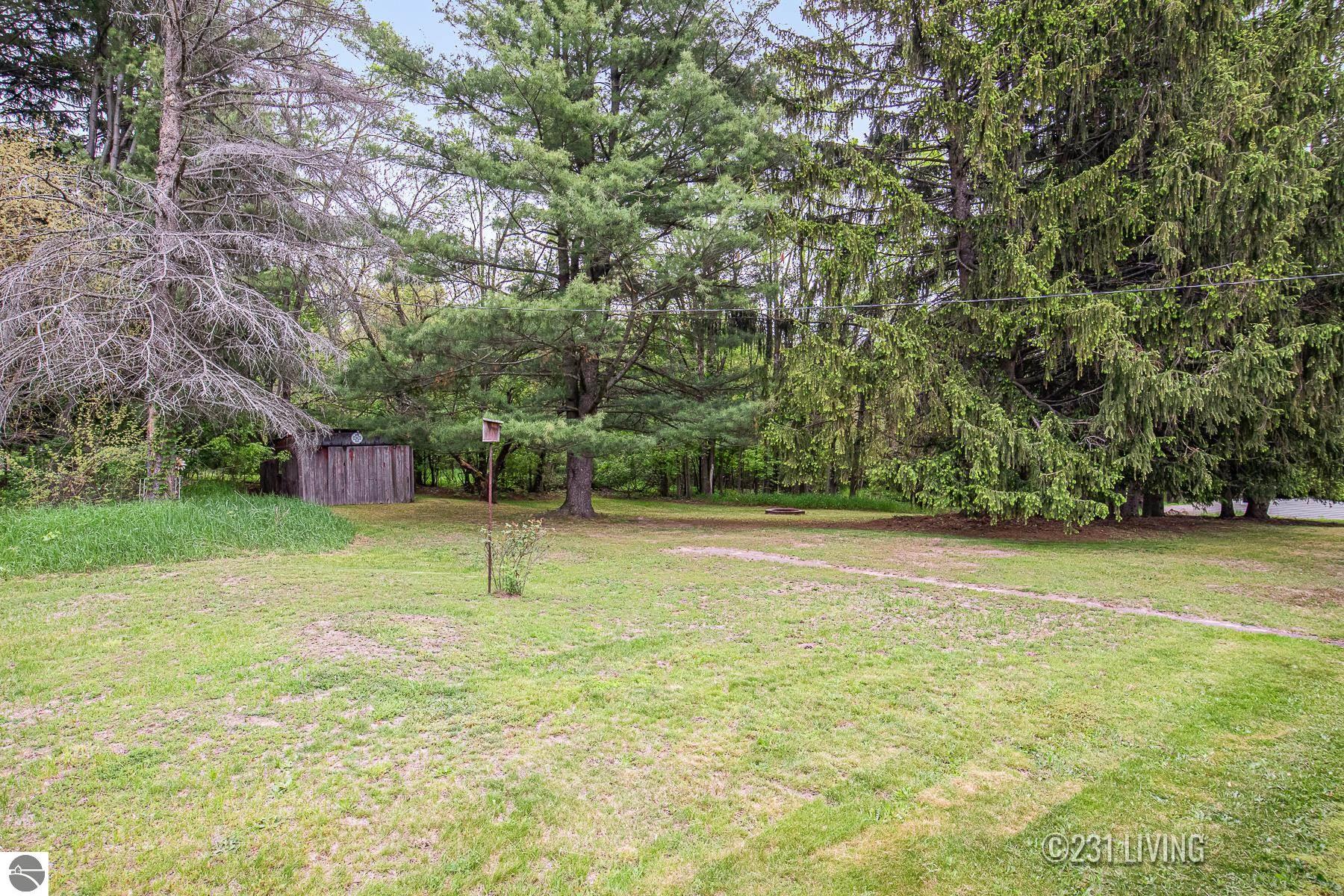 11888 Hickin Road, Rapid City, MI 49676 — Photo 30