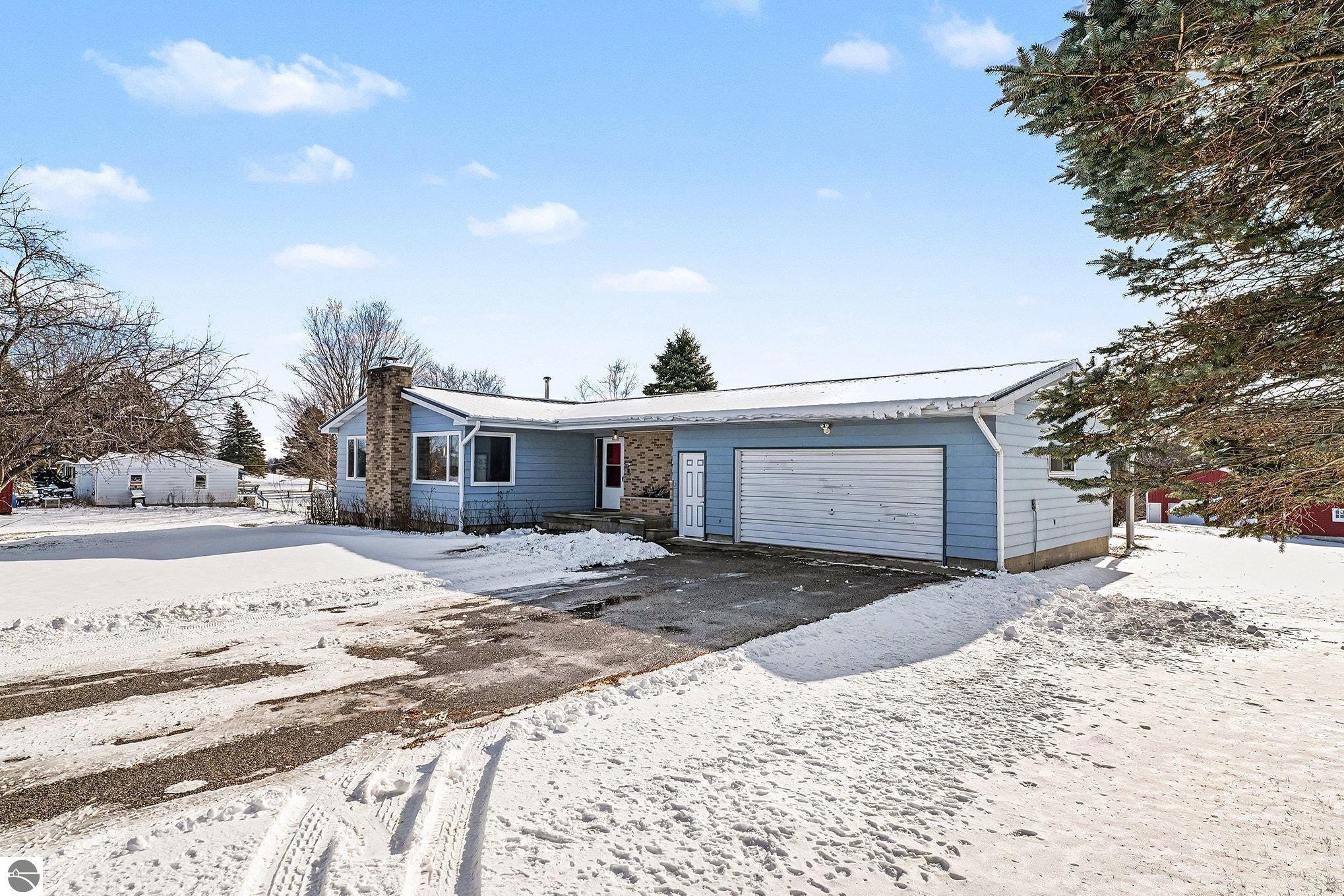 3777 20 Mile Road, Marion, MI 49665 — Photo 4