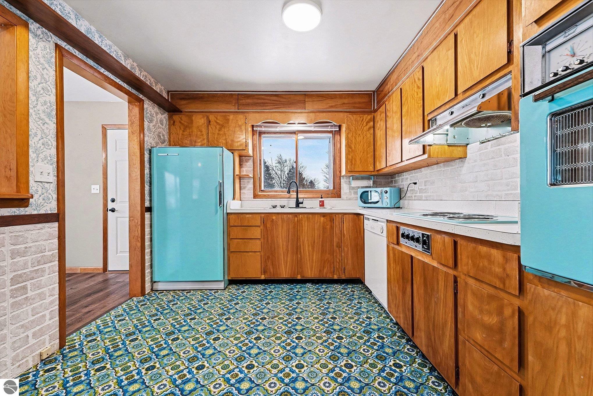 3777 20 Mile Road, Marion, MI 49665 — Photo 9