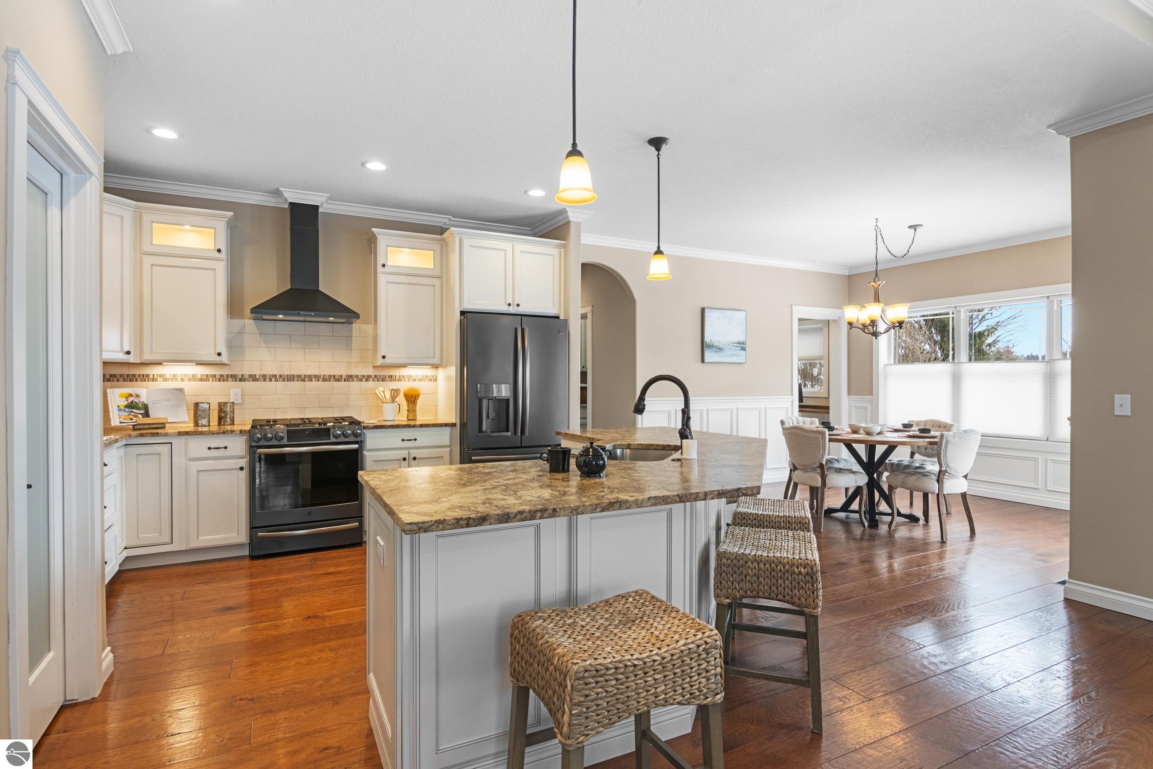 5200 Arrowhead Circle, Williamsburg, MI 49690 — Photo 19