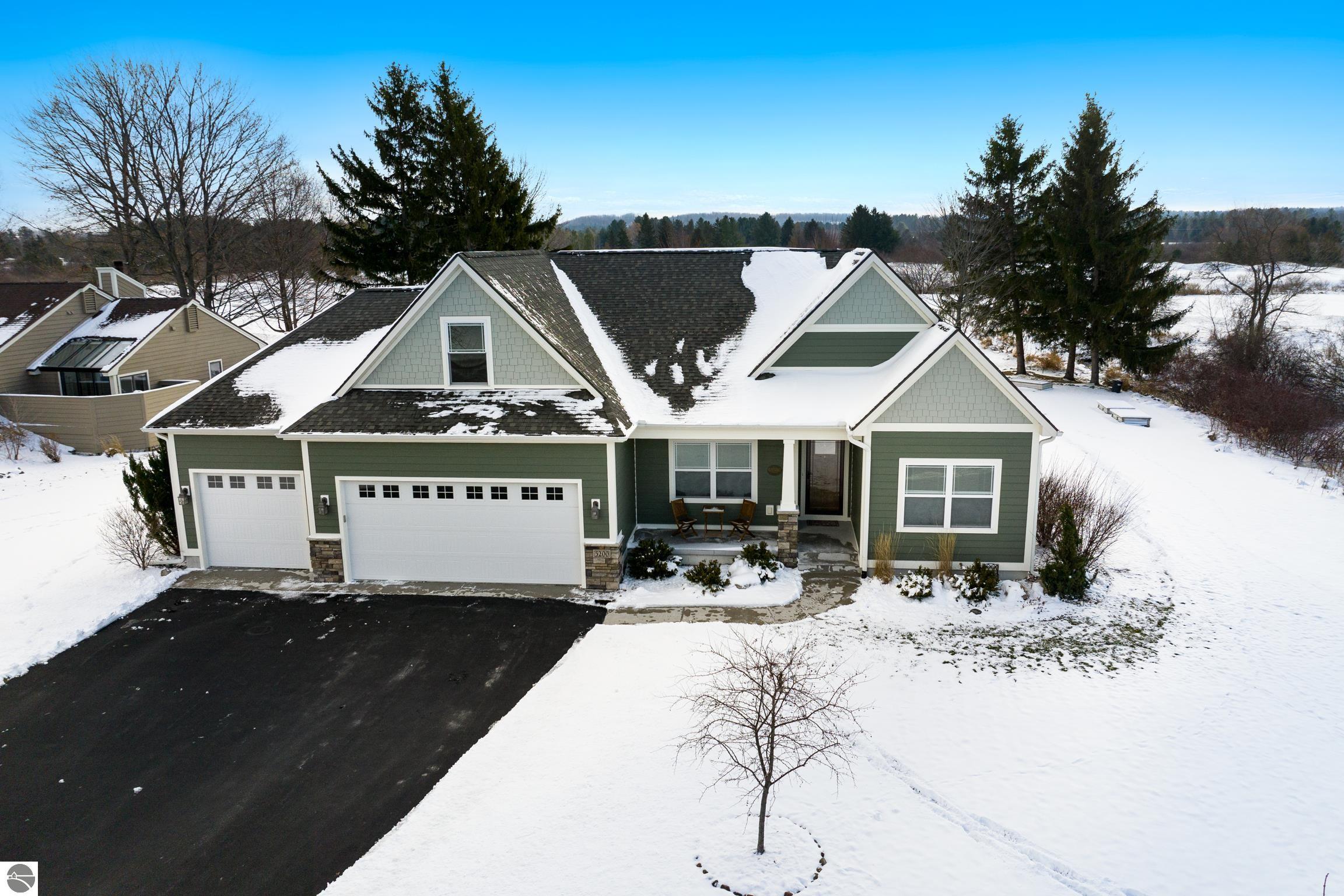 5200 Arrowhead Circle, Williamsburg, MI 49690 — Photo 3