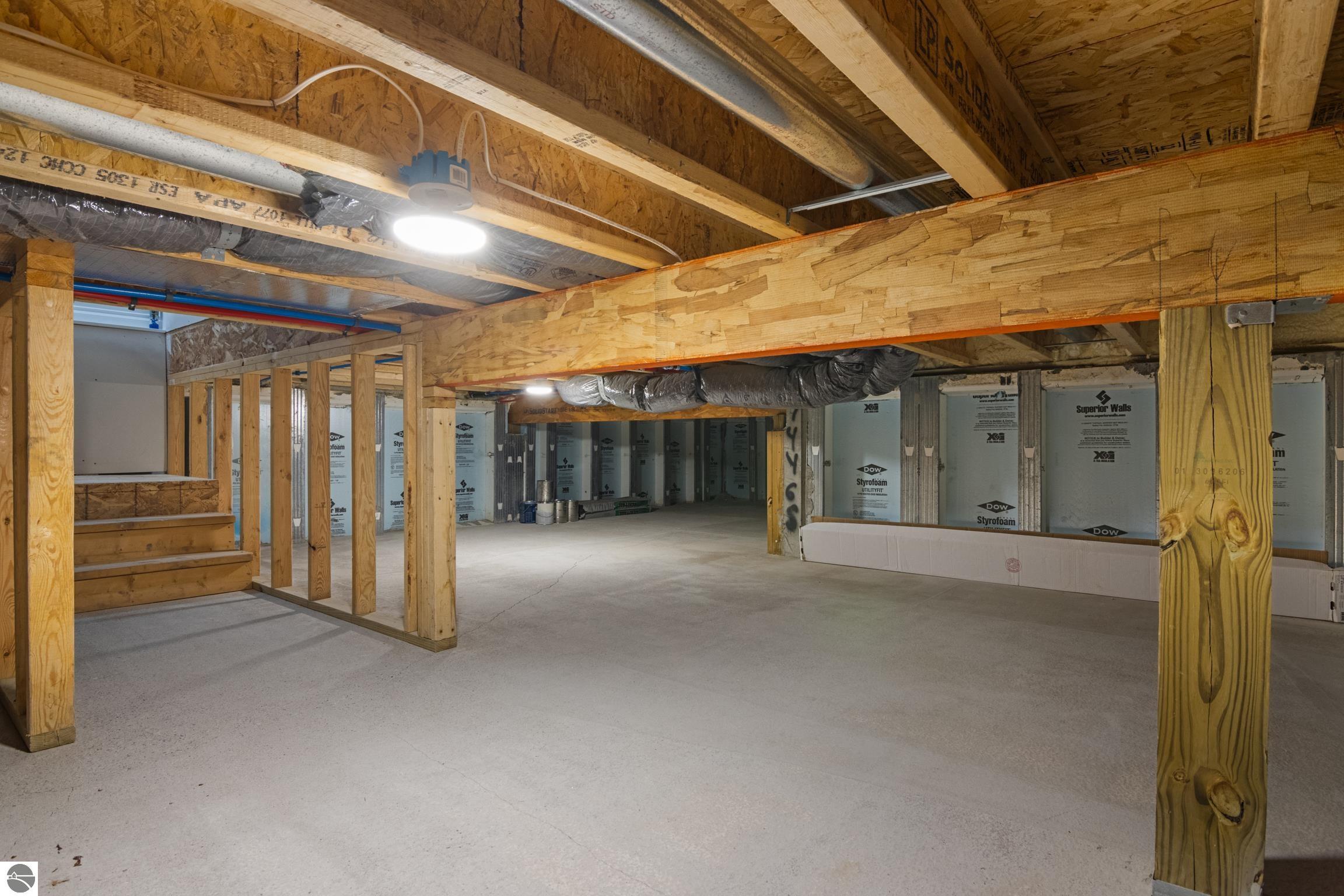5200 Arrowhead Circle, Williamsburg, MI 49690 — Photo 45