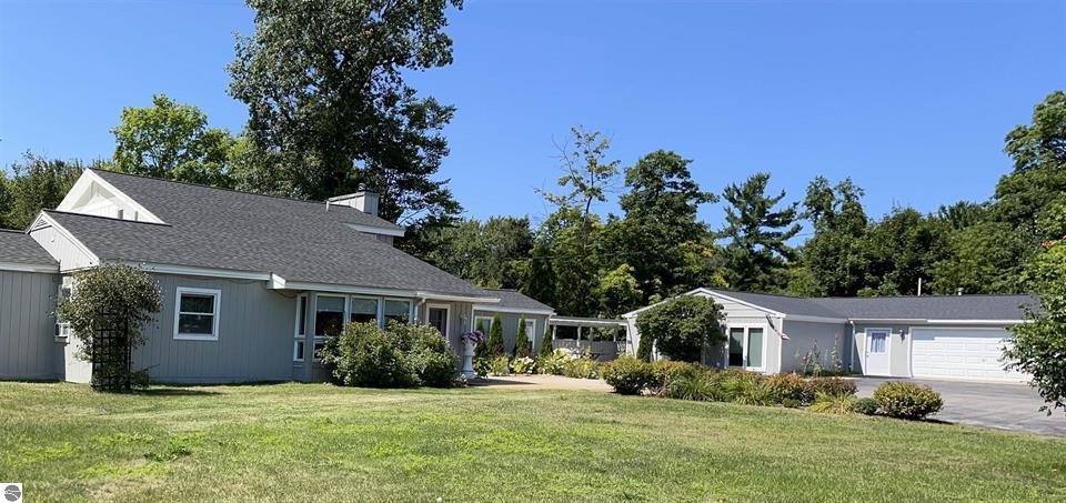10774 S US-31 on East Bay
