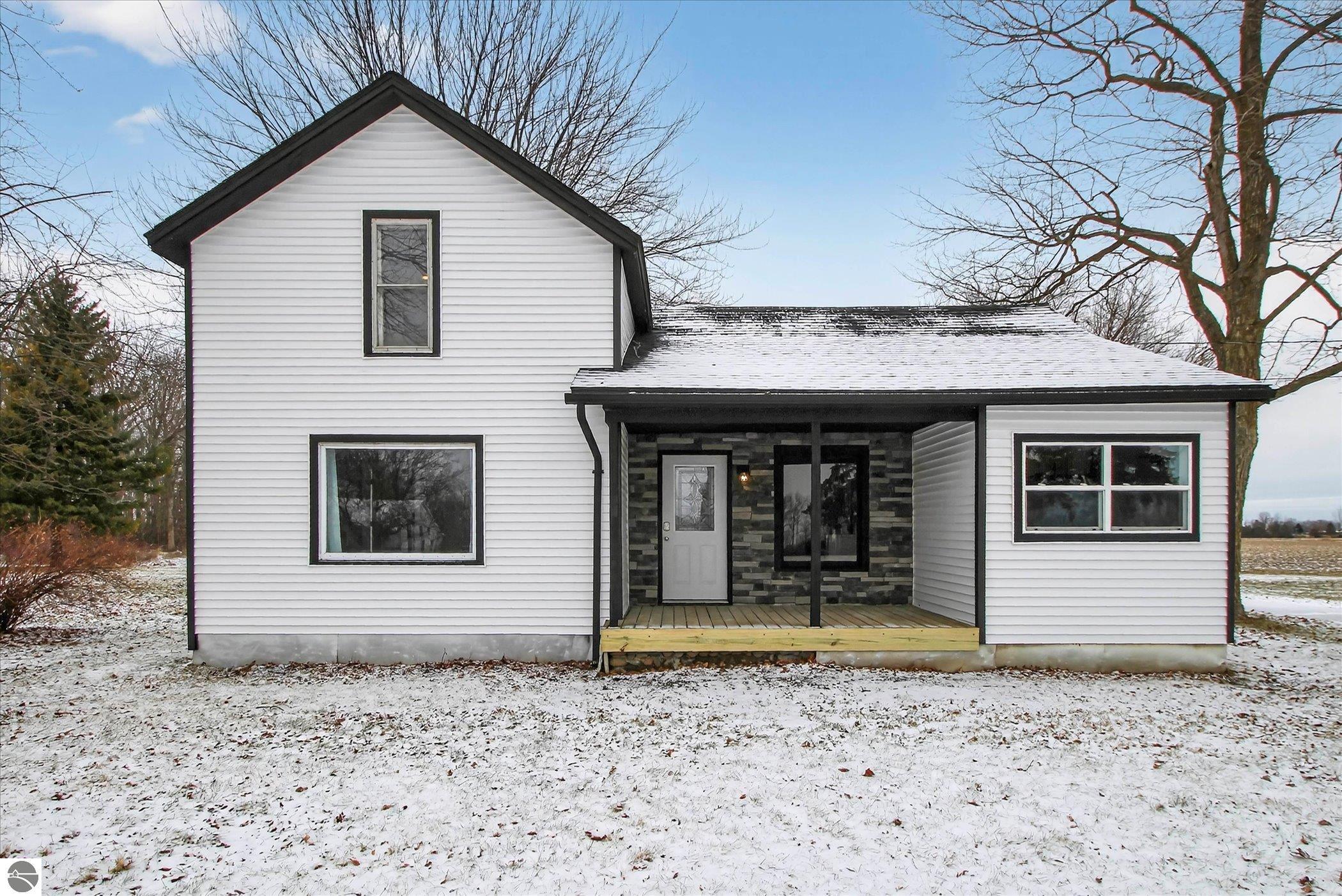 5329 E Monroe Road, Breckenridge, MI 48615 — Photo 3