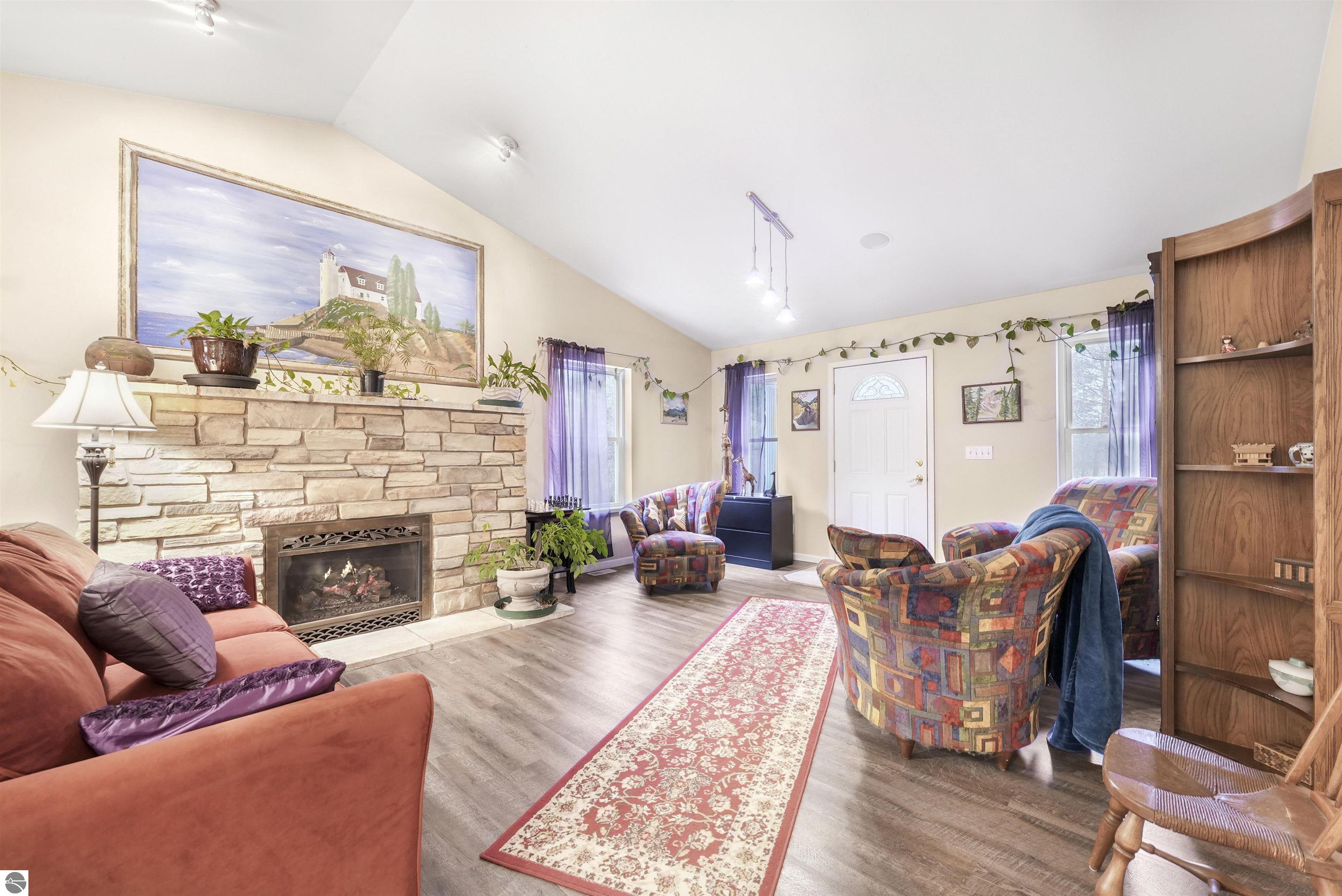 8530 Homestead Road, Benzonia, MI 49616 — Photo 3