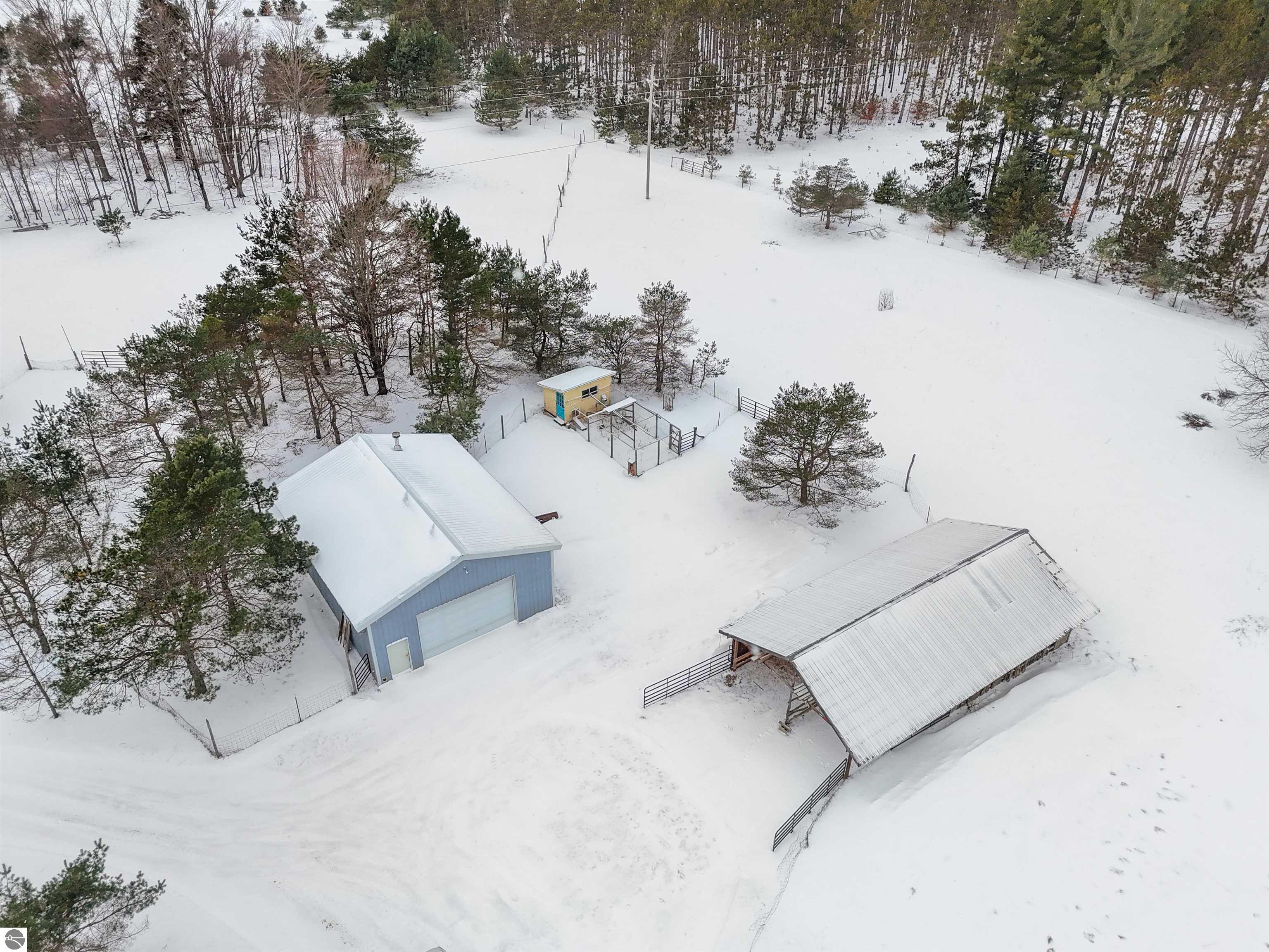 8530 Homestead Road, Benzonia, MI 49616 — Photo 48