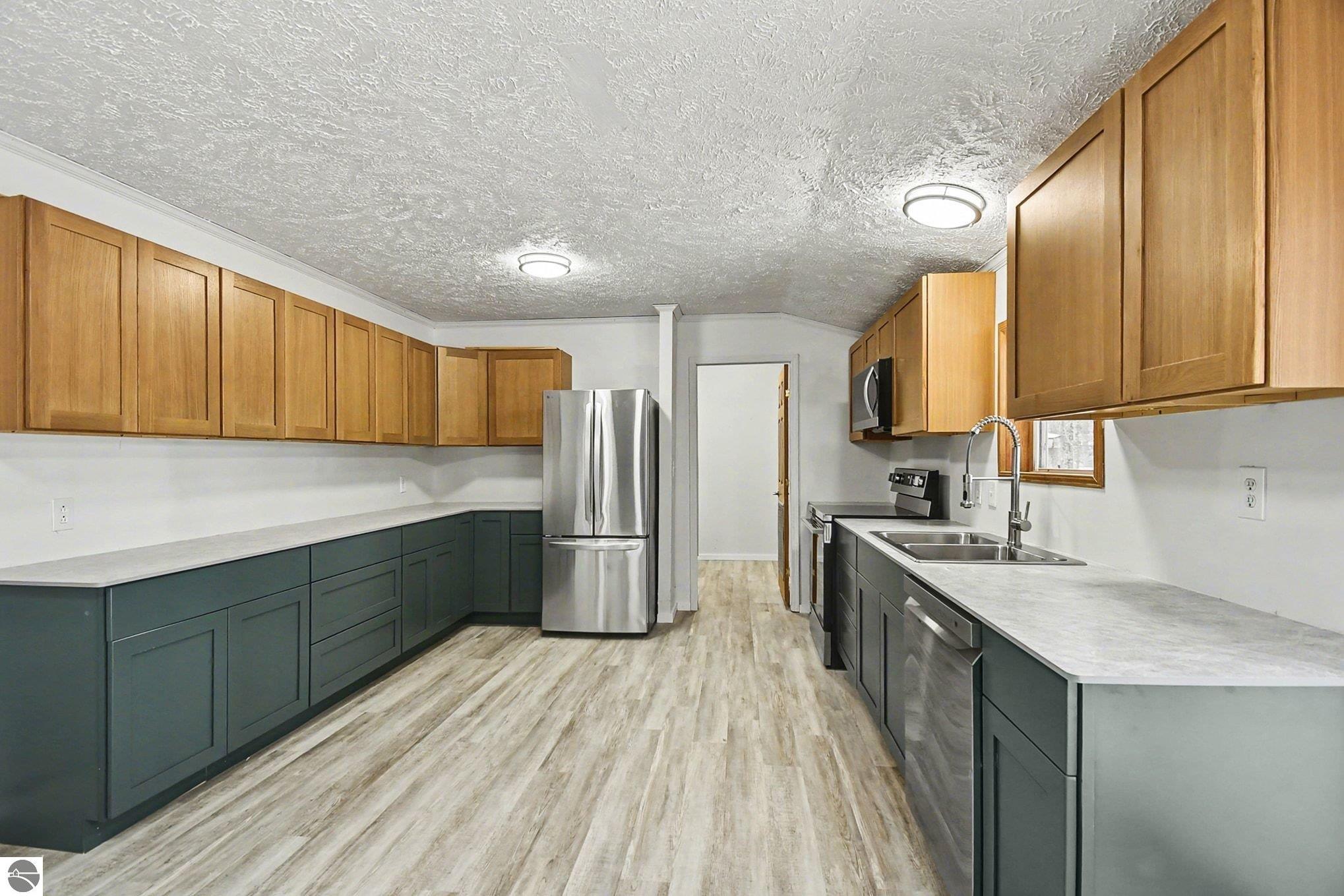 2505 Greenwood Drive, National City, MI 48748 — Photo 6