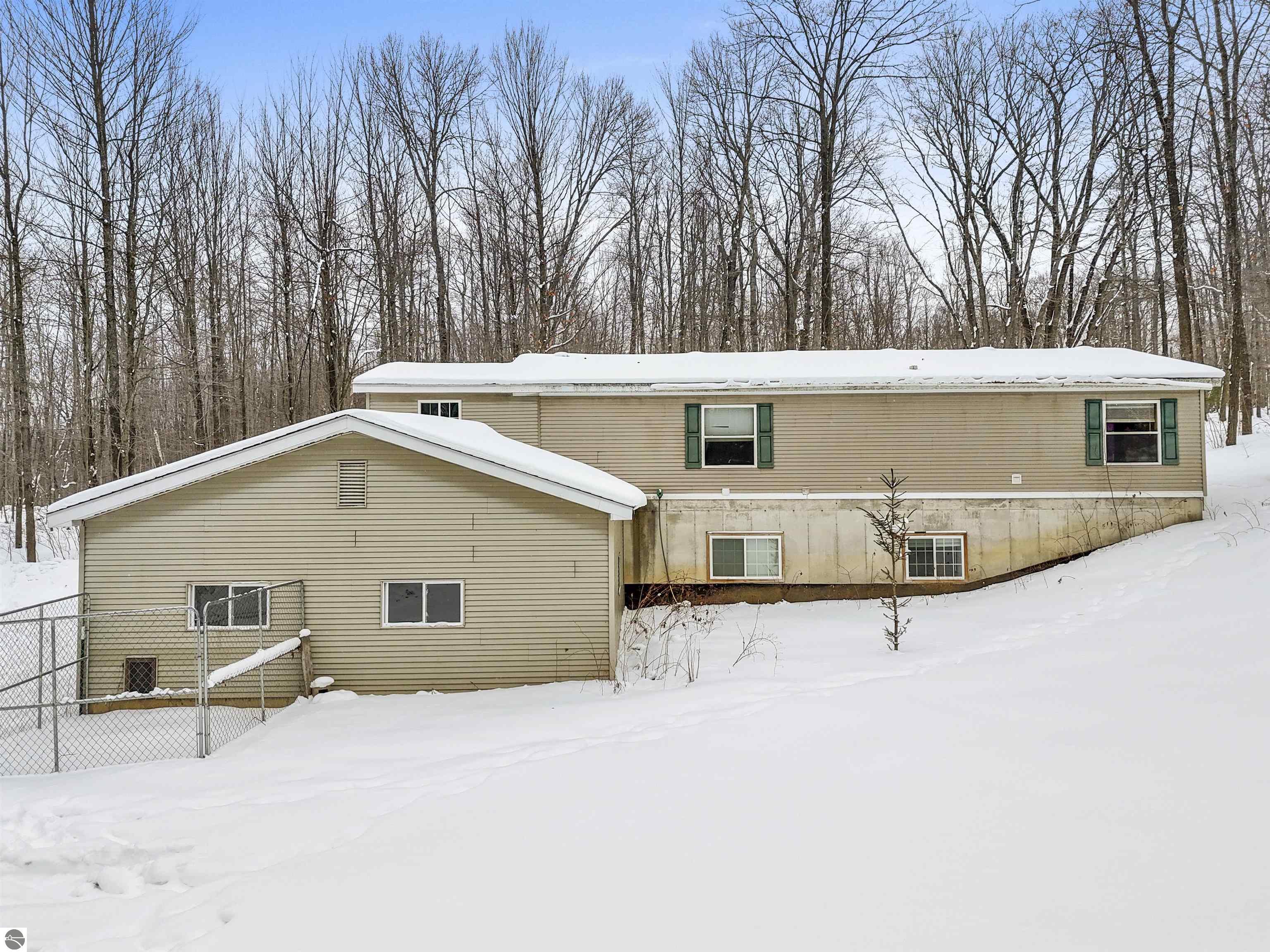 138 W Ridge Circle, Leroy, MI 49655 — Photo 3