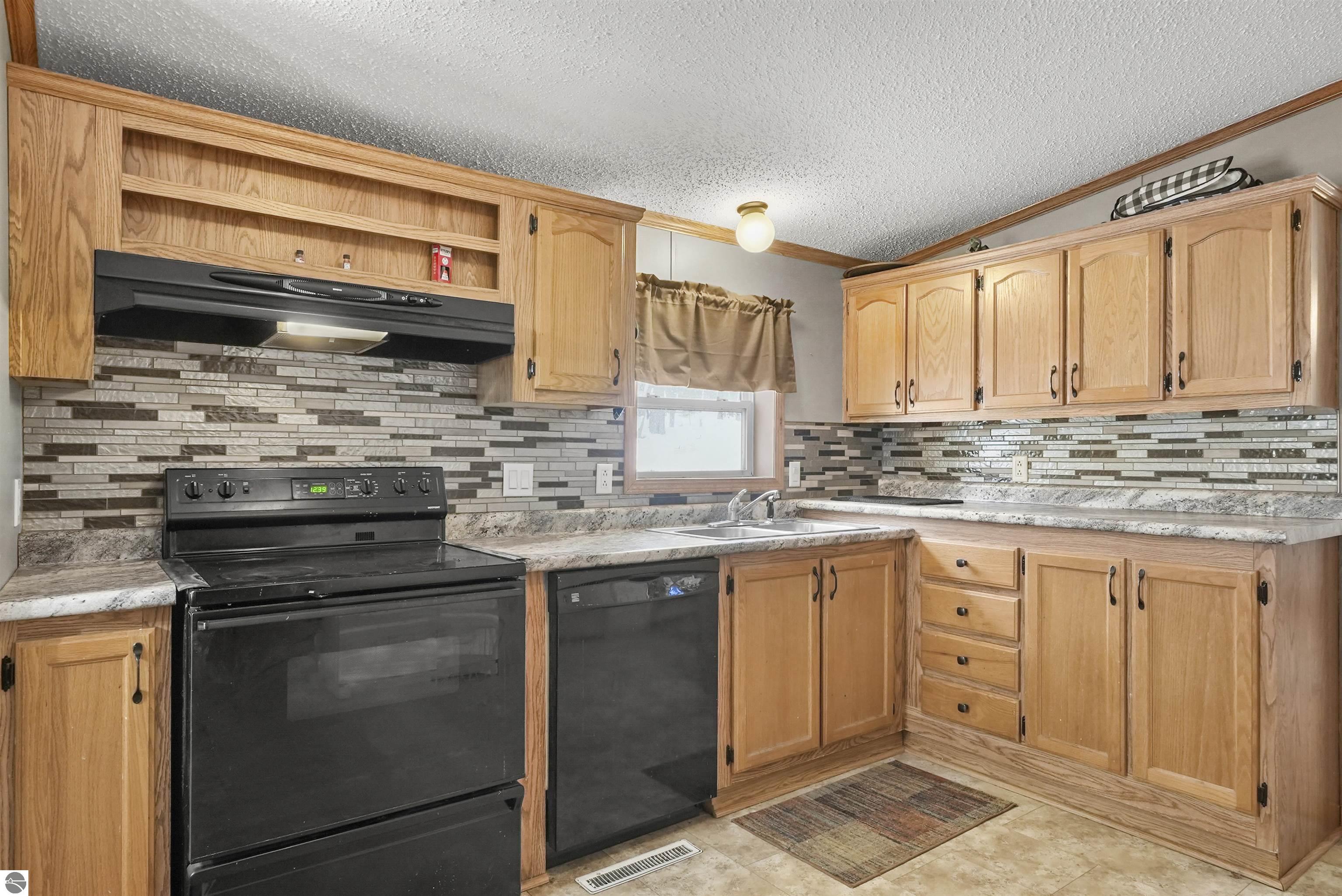 138 W Ridge Circle, Leroy, MI 49655 — Photo 25
