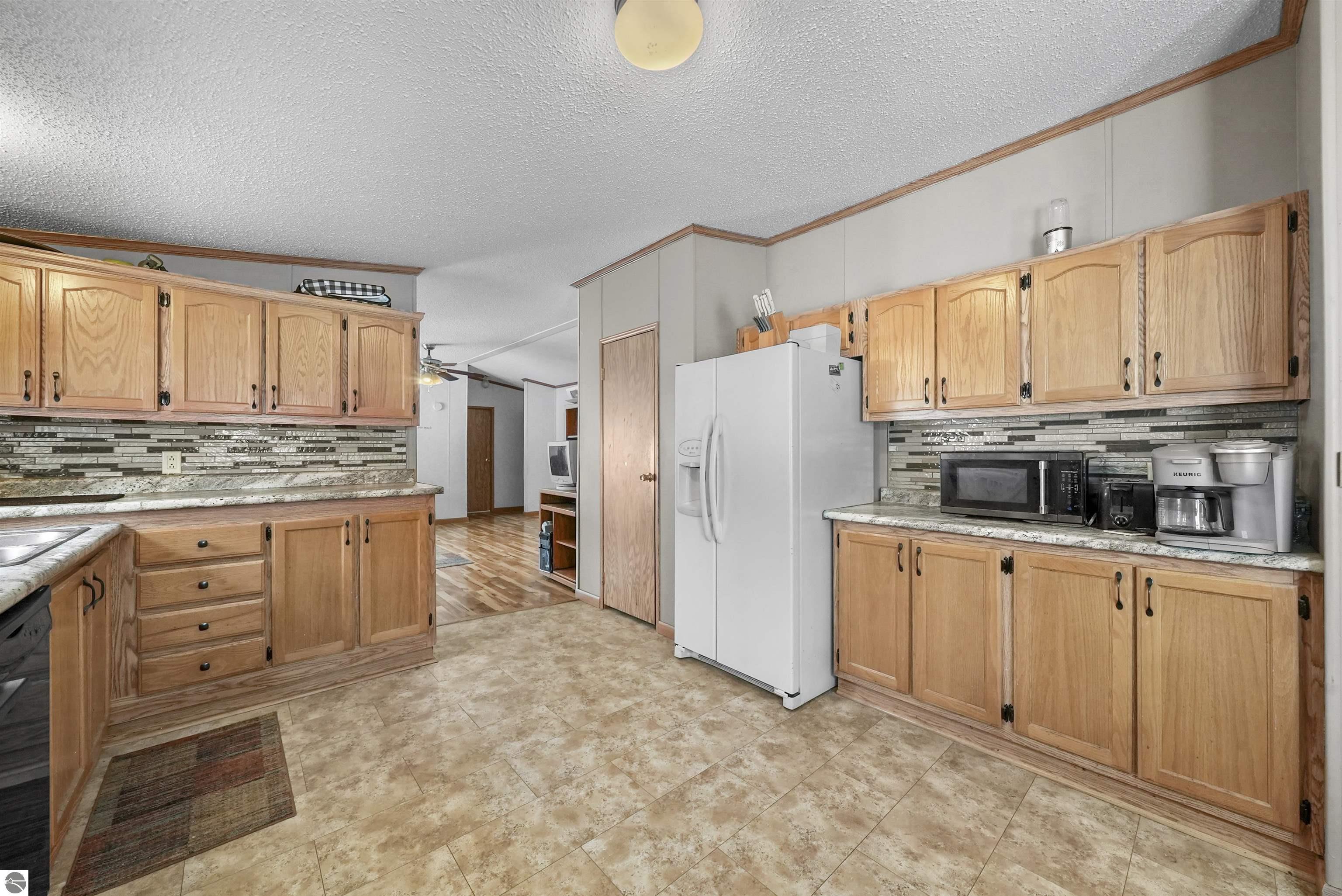 138 W Ridge Circle, Leroy, MI 49655 — Photo 26