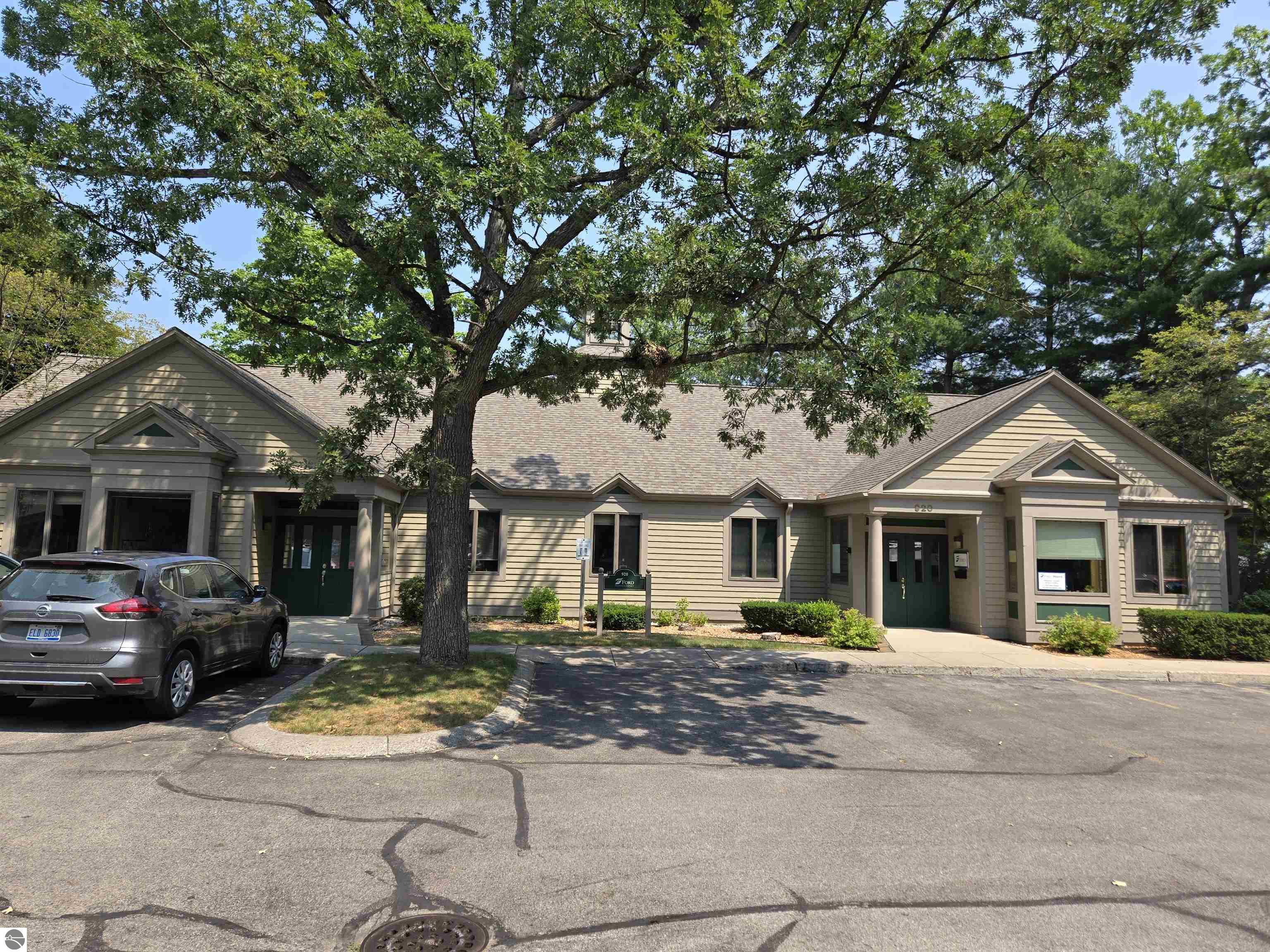 920 S Garfield Avenue