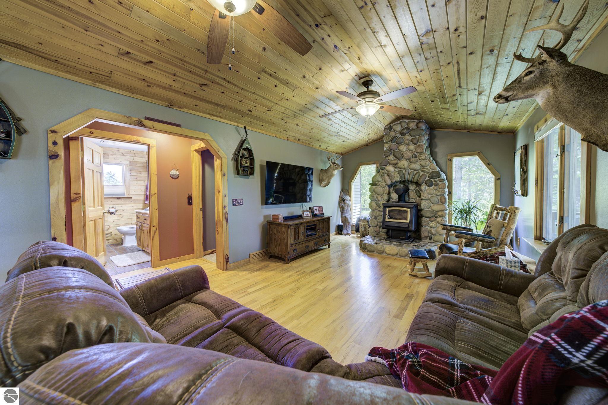 2625 Walton Road, Kingsley, MI 49649 — Photo 23