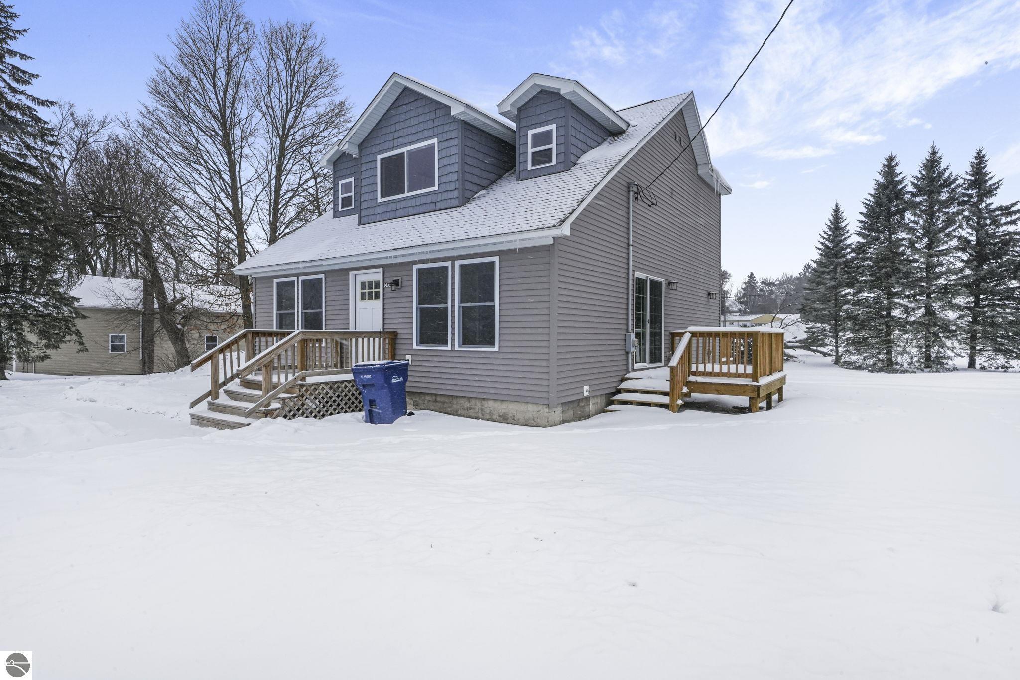 313 E Main Street, Marion, MI 49665 — Photo 3