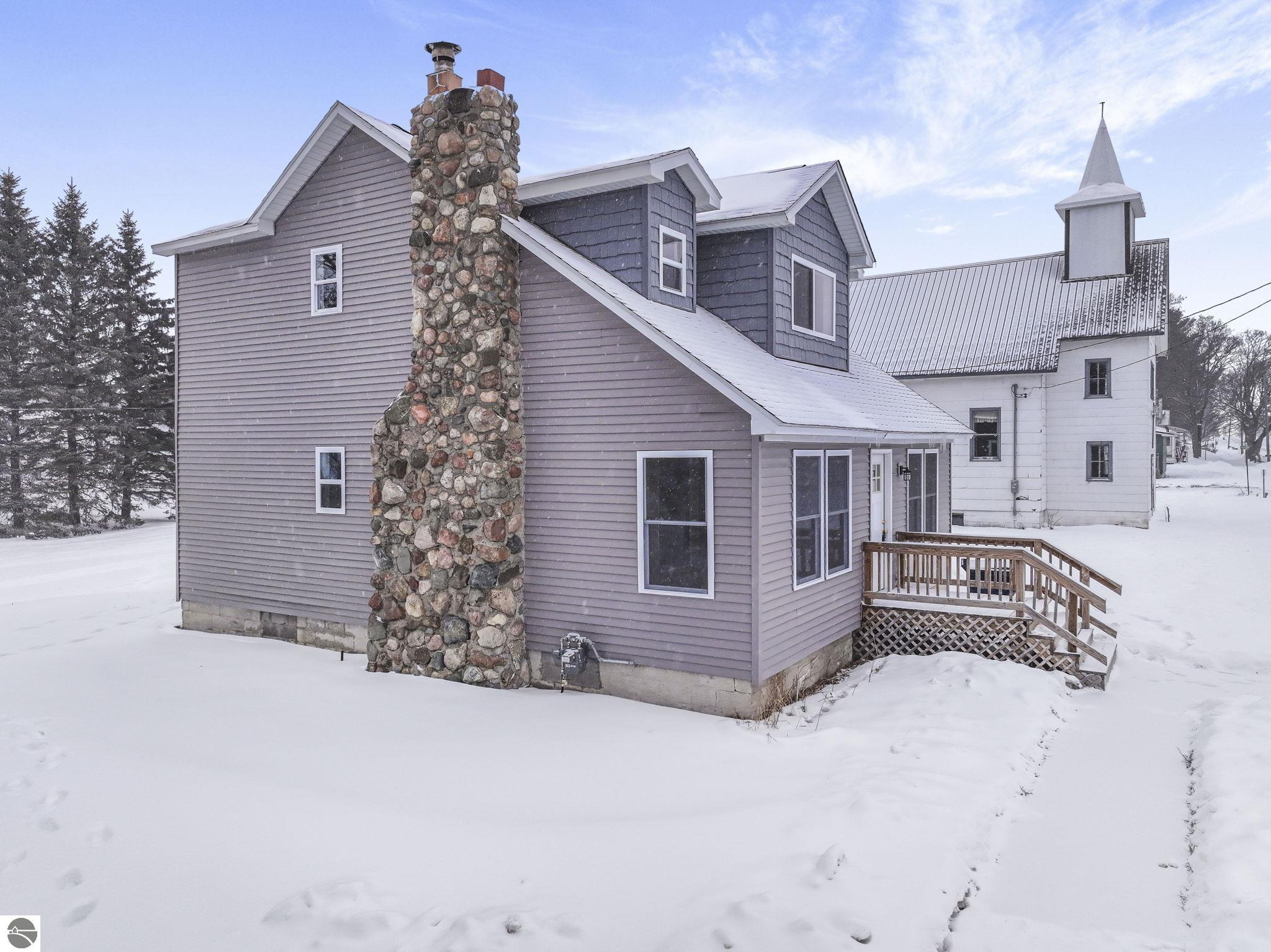 313 E Main Street, Marion, MI 49665 — Photo 9