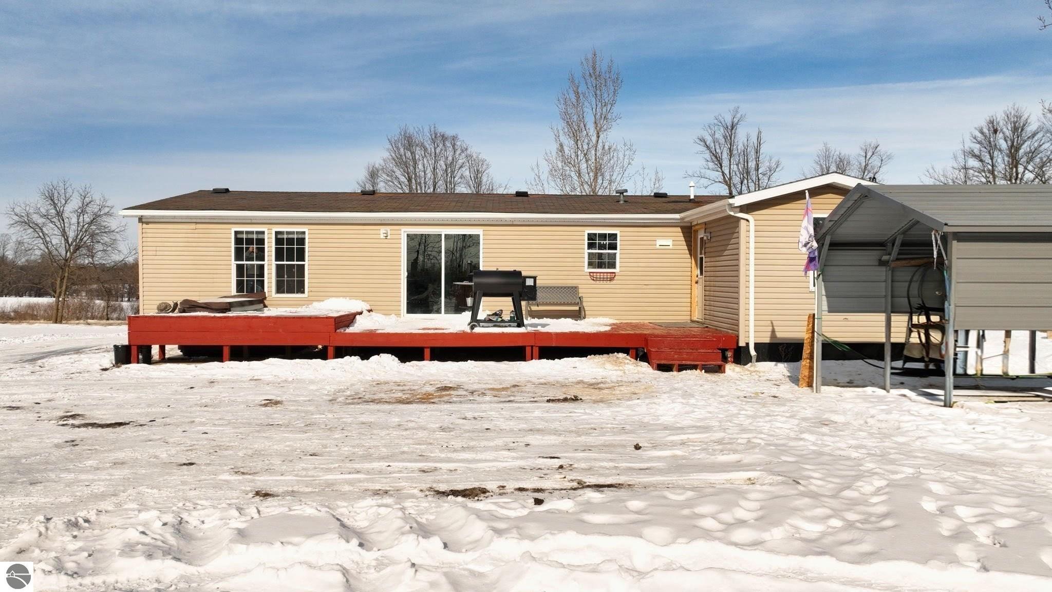 4375 W Millbrook Road, MI 48858 — Photo 2