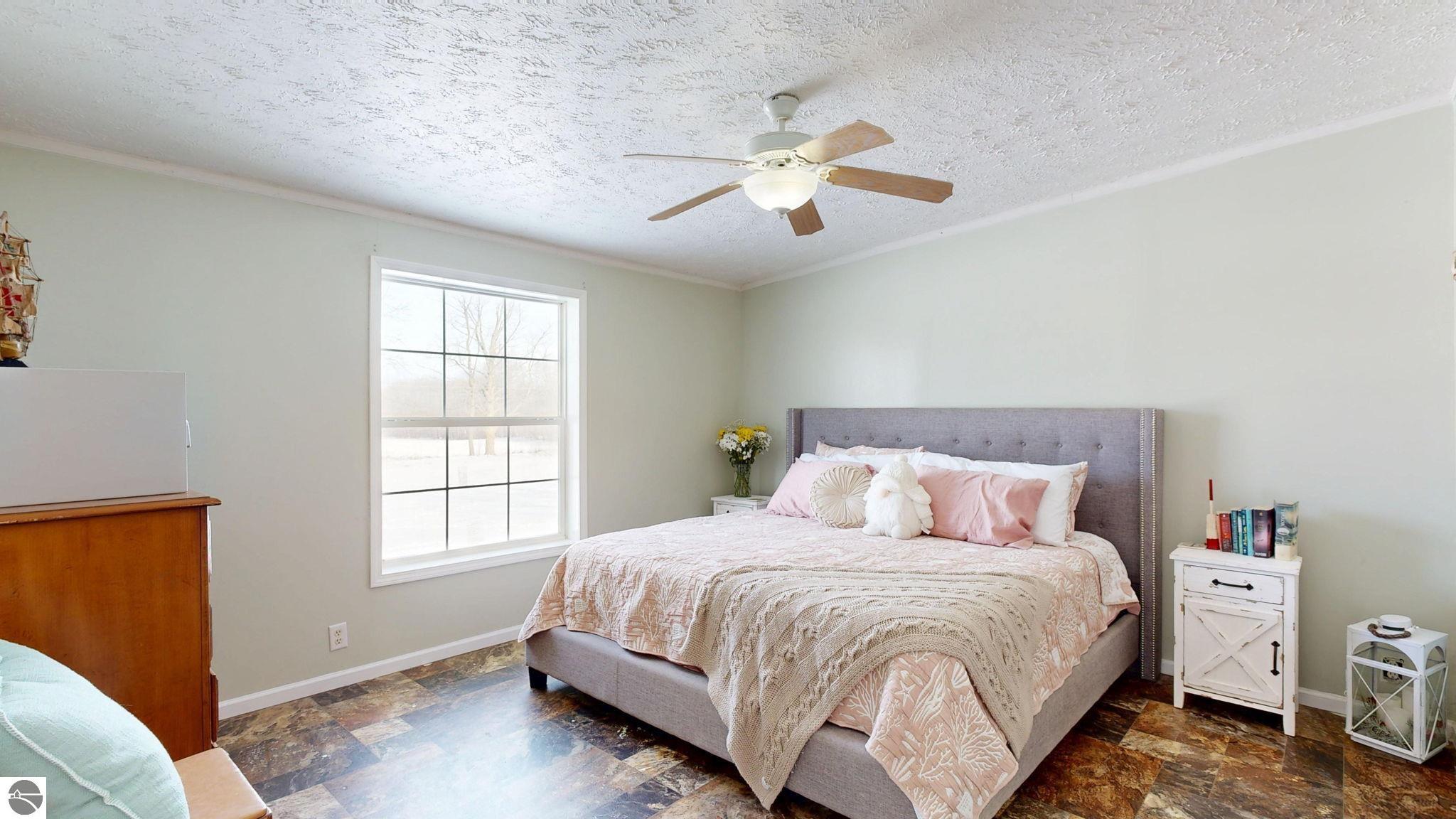 4375 W Millbrook Road, MI 48858 — Photo 15
