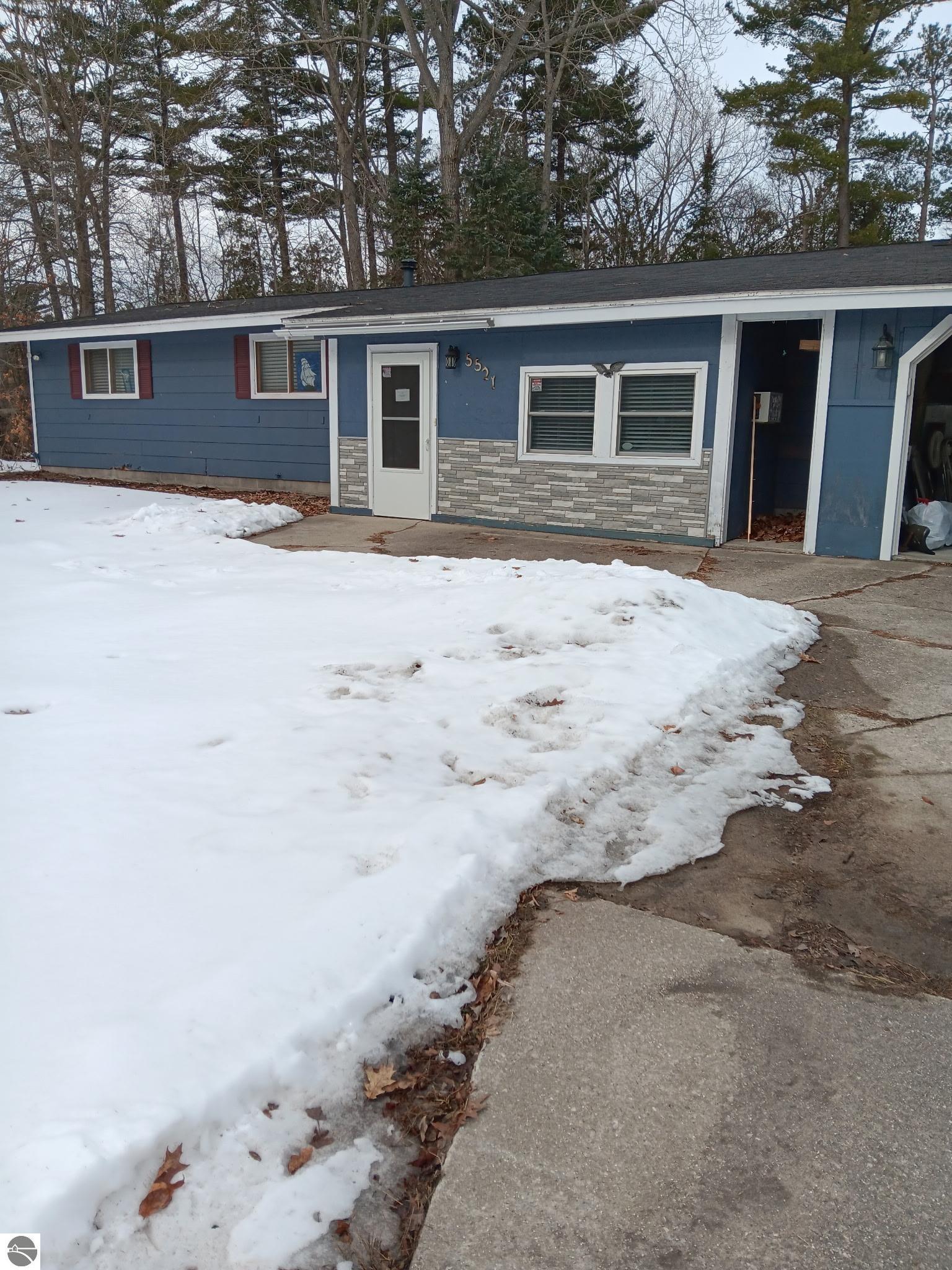 5521 Melanie Lane, Oscoda, MI 48750 — Photo 3