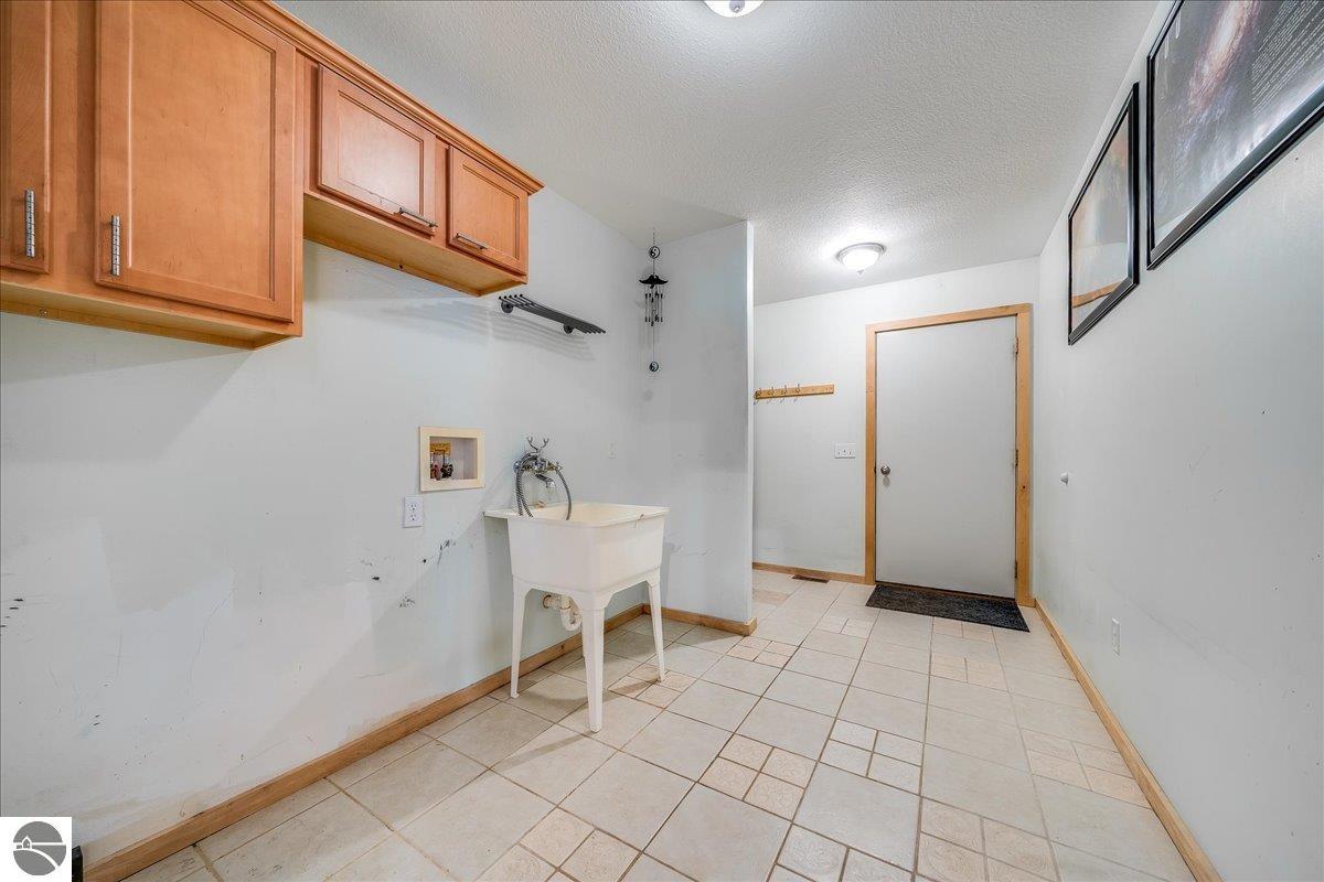6131 Shellenbarger Road, Hale, MI 48739 — Photo 17