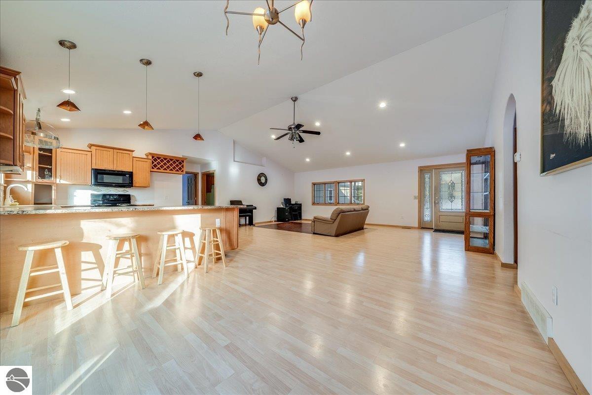 6131 Shellenbarger Road, Hale, MI 48739 — Photo 28