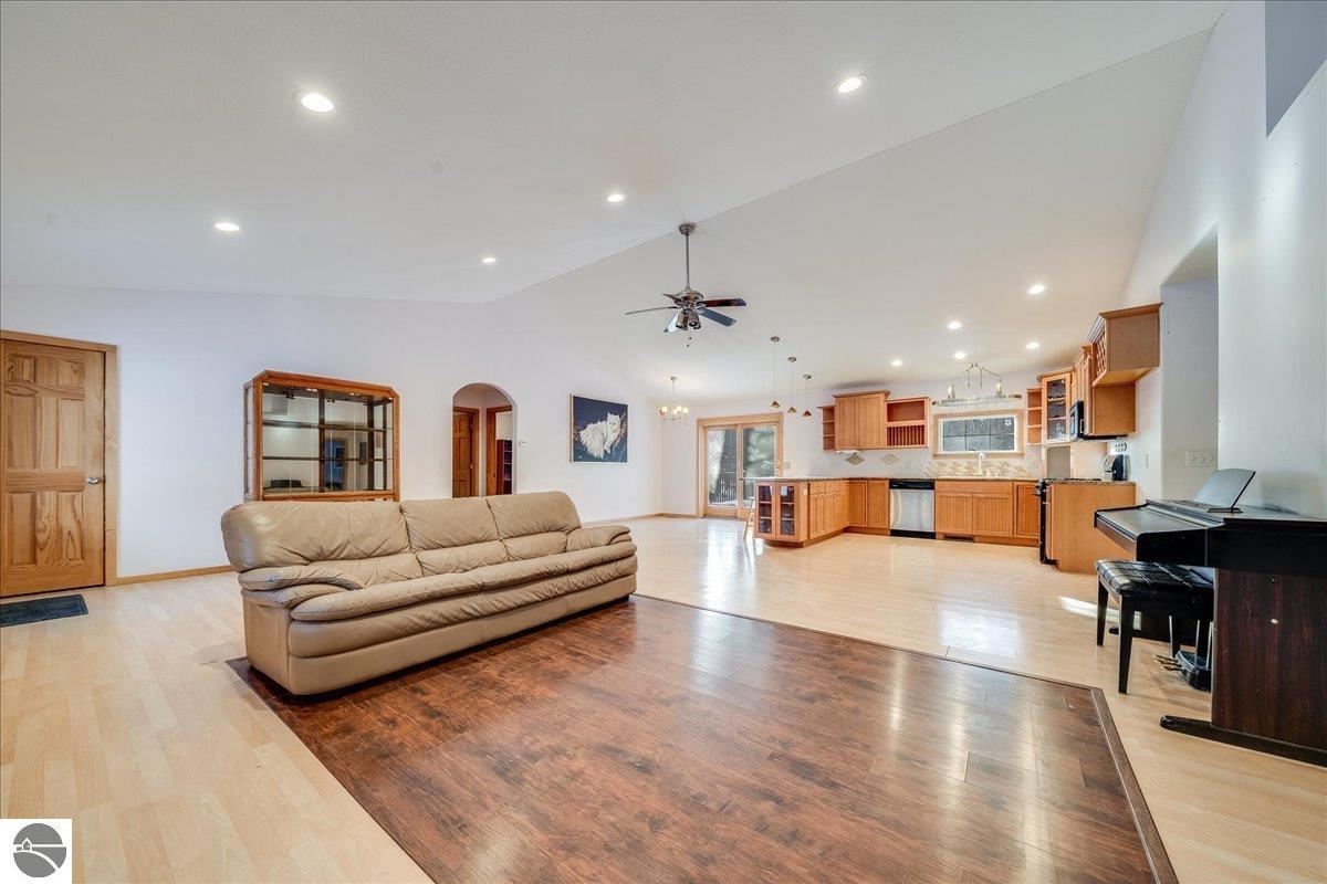 6131 Shellenbarger Road, Hale, MI 48739 — Photo 30