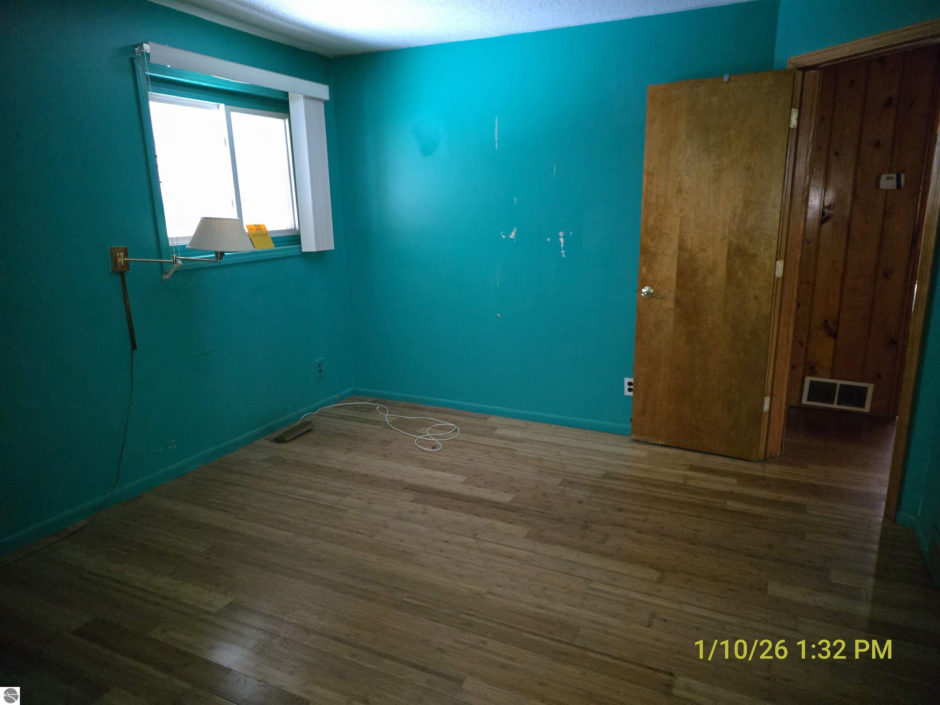 12506 E Shore Drive, Millersburg, MI 49759 — Photo 17
