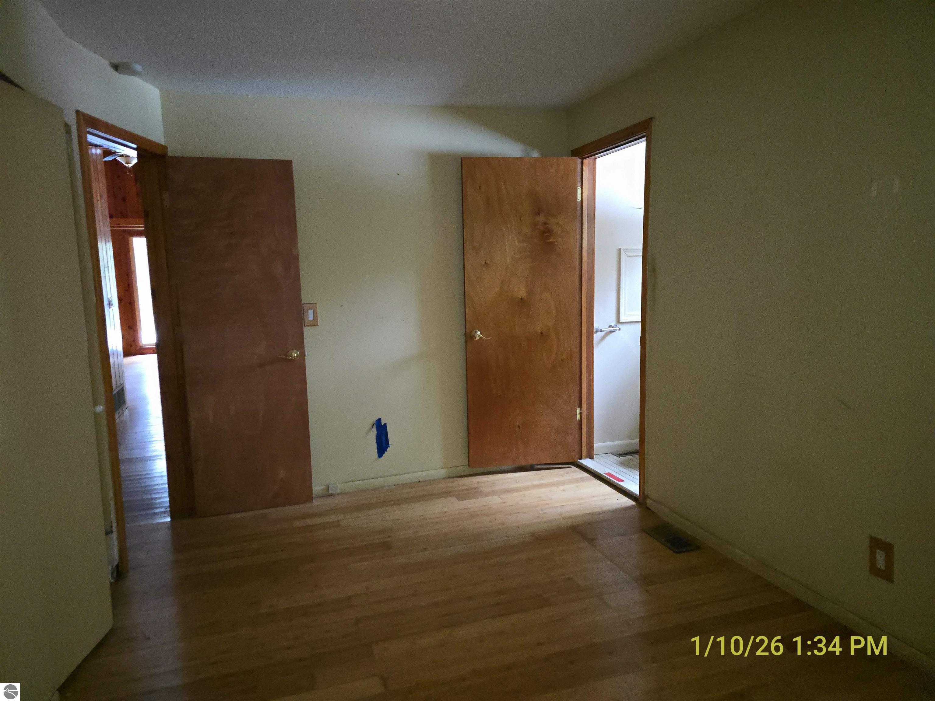 12506 E Shore Drive, Millersburg, MI 49759 — Photo 23