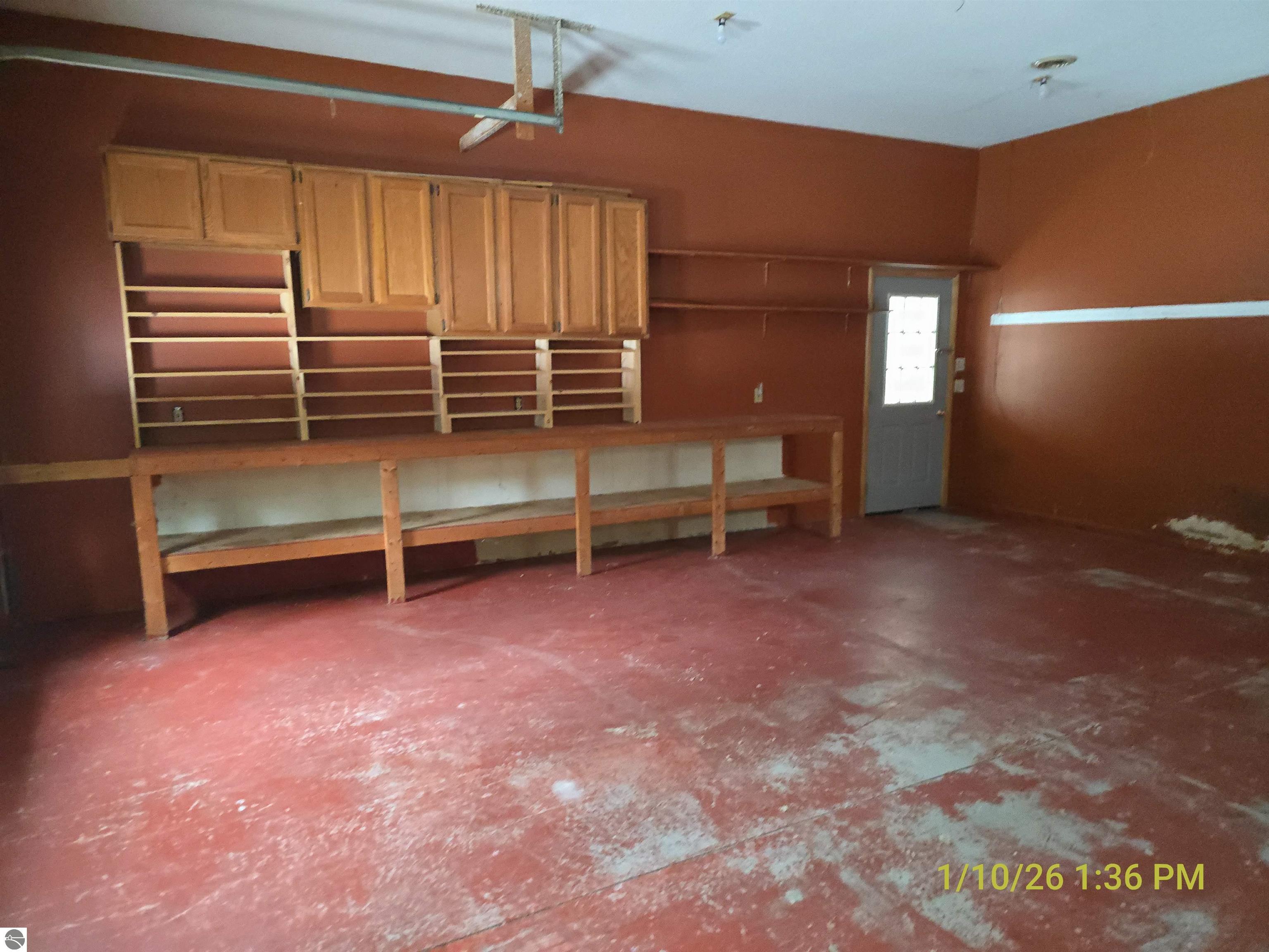 12506 E Shore Drive, Millersburg, MI 49759 — Photo 28