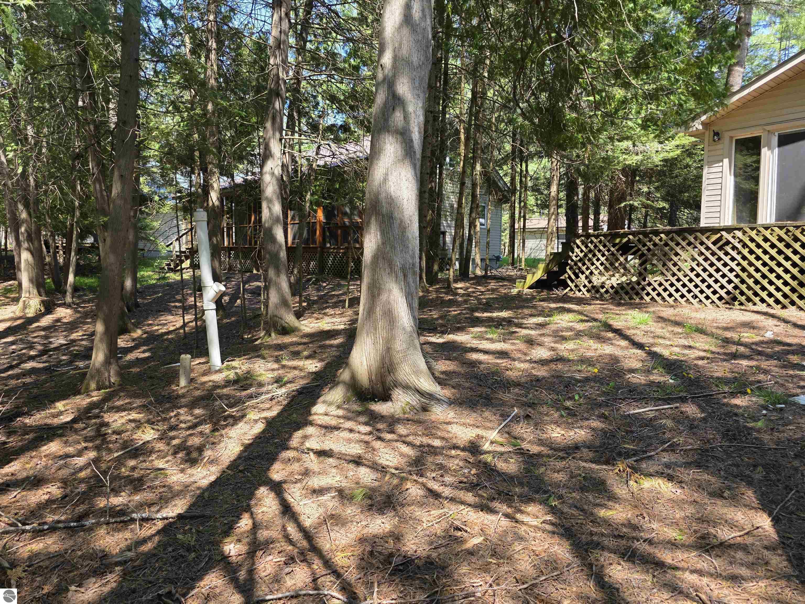 12506 E Shore Drive, Millersburg, MI 49759 — Photo 43