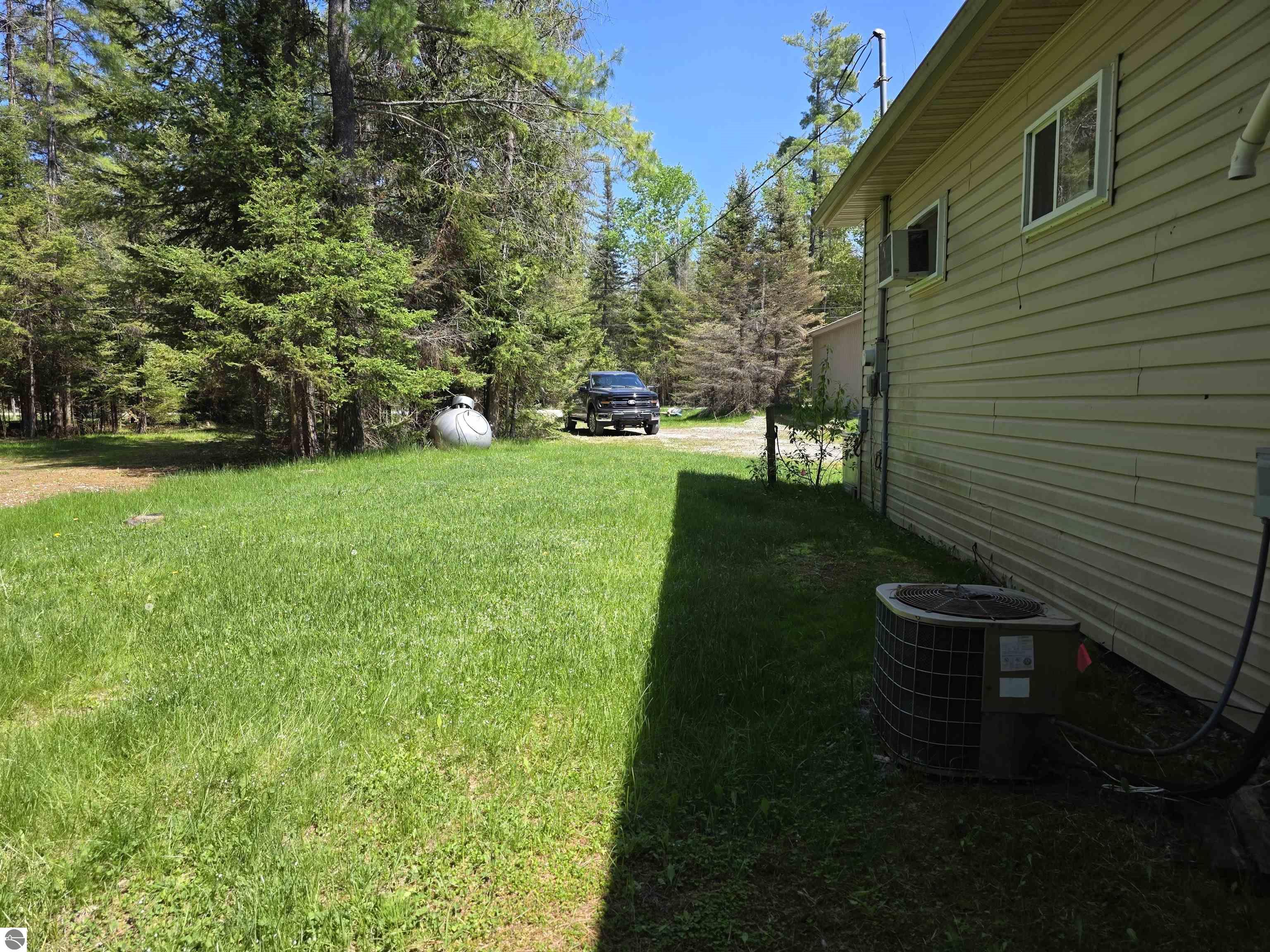 12506 E Shore Drive, Millersburg, MI 49759 — Photo 45