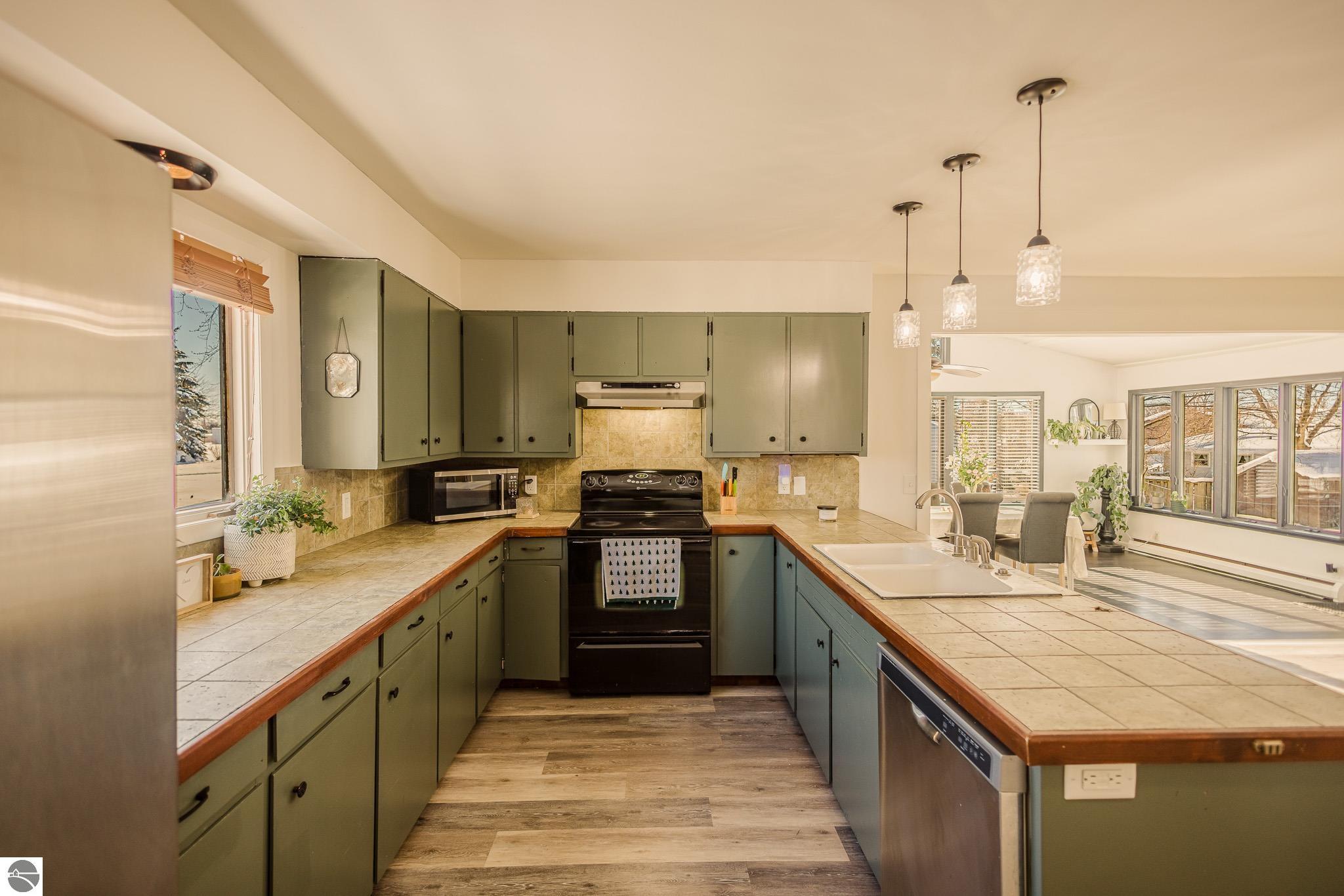 536 W 44th Street, Fremont, MI 49412 — Photo 18