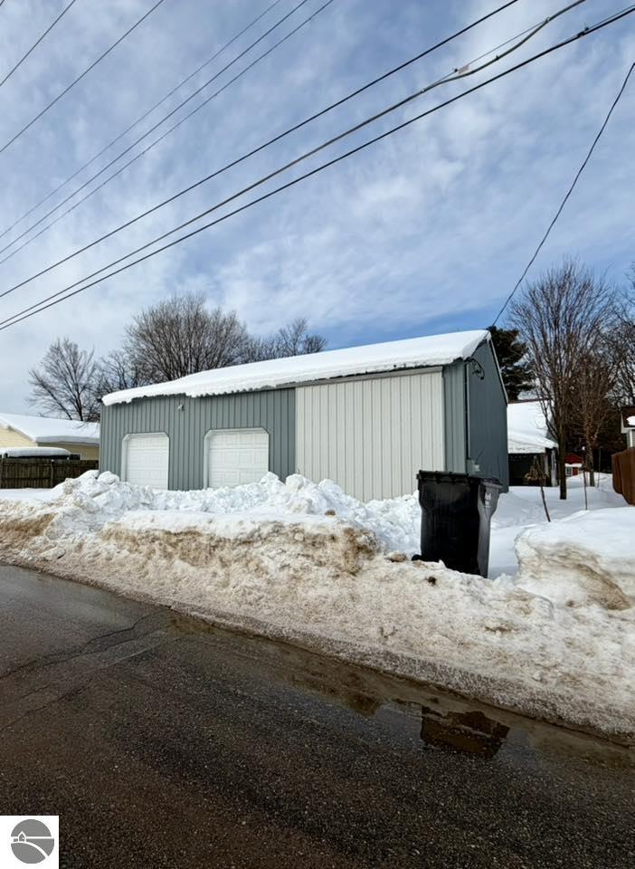 409 Walnut, Kalkaska, MI 49646 — Photo 14