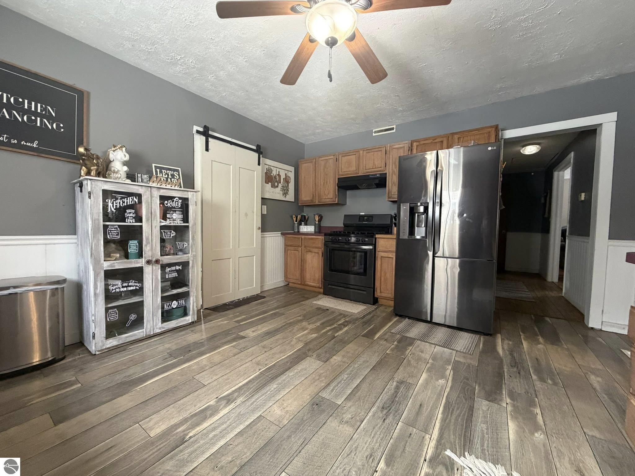 409 Walnut, Kalkaska, MI 49646 — Photo 4