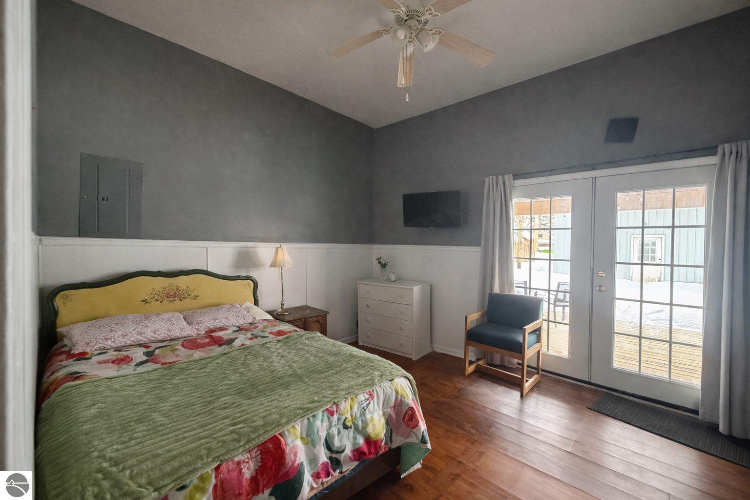 409 Walnut, Kalkaska, MI 49646 — Photo 9