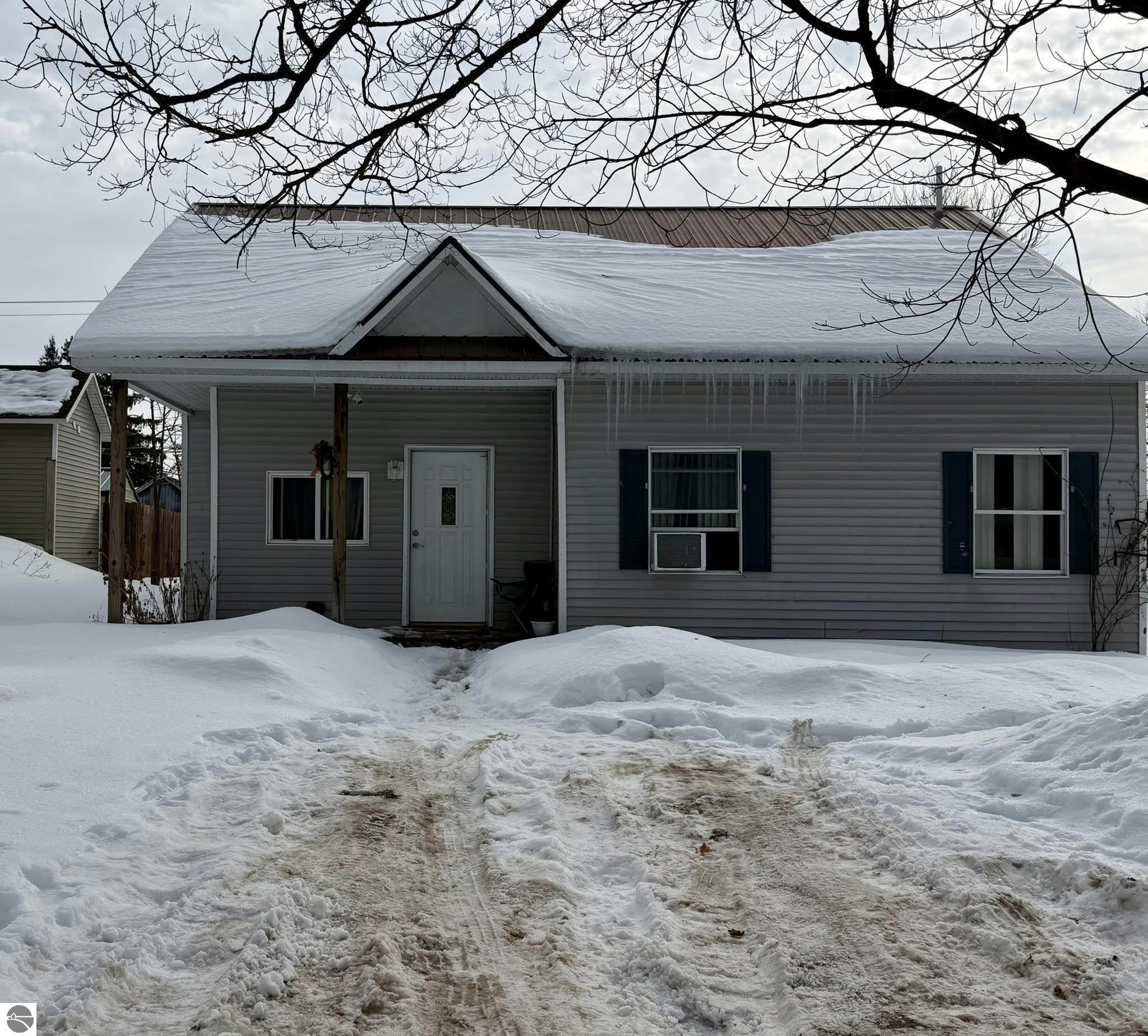 409 Walnut, Kalkaska, MI 49646 — Photo 10