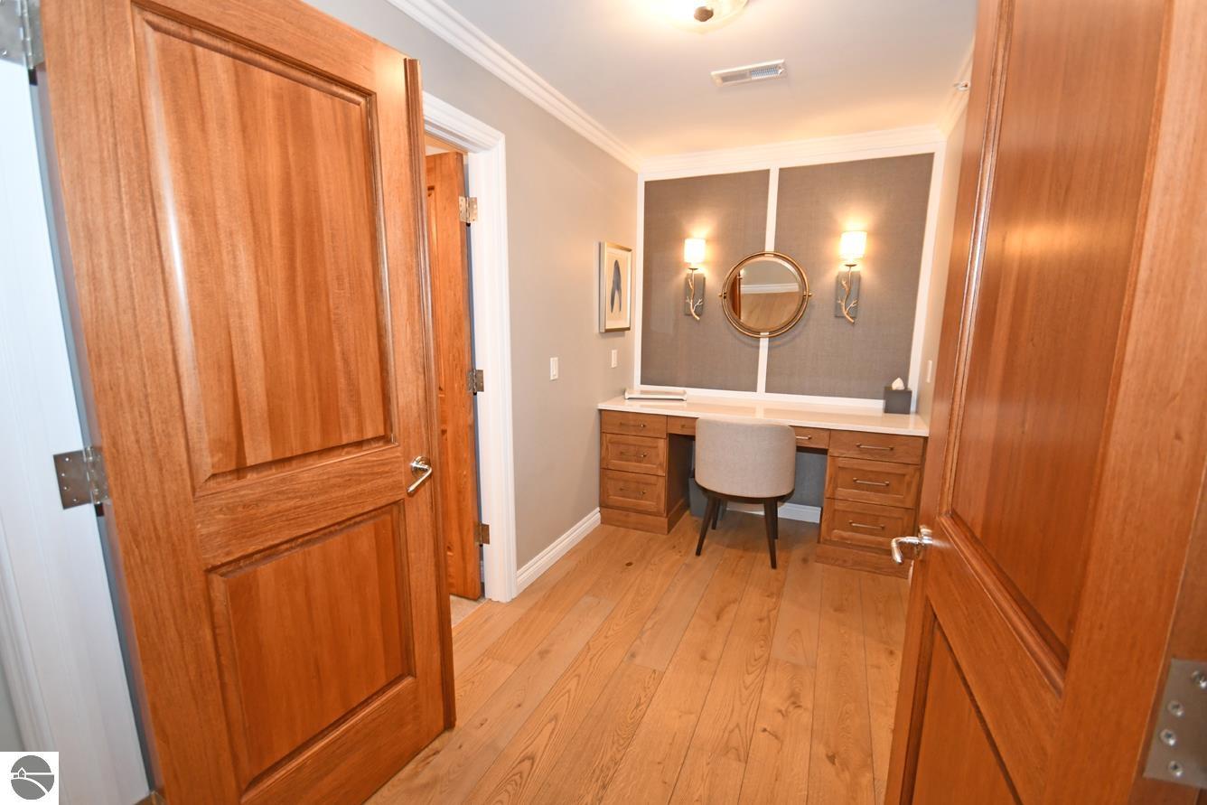 5707 (13F) S Lake Street, Glen Arbor, MI 49636 — Photo 30