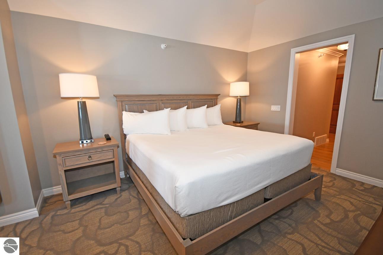 5707 (13F) S Lake Street, Glen Arbor, MI 49636 — Photo 34