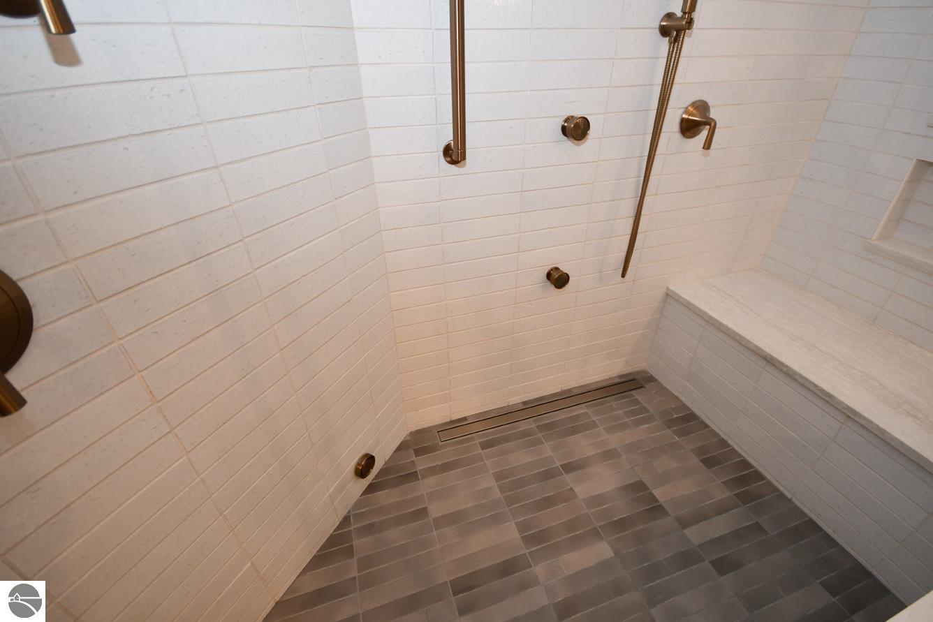 5707 (13F) S Lake Street, Glen Arbor, MI 49636 — Photo 40