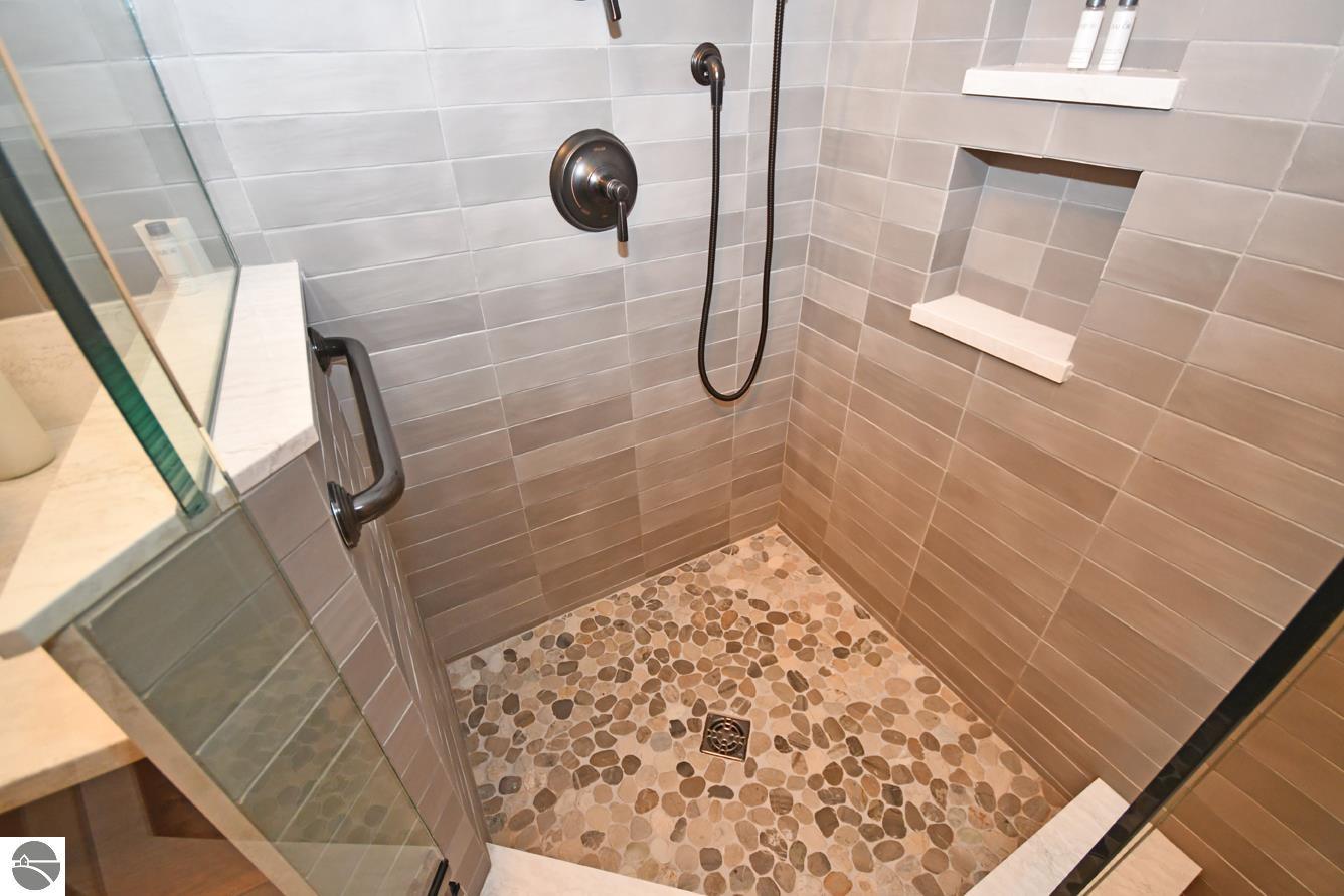 5707 (13F) S Lake Street, Glen Arbor, MI 49636 — Photo 46
