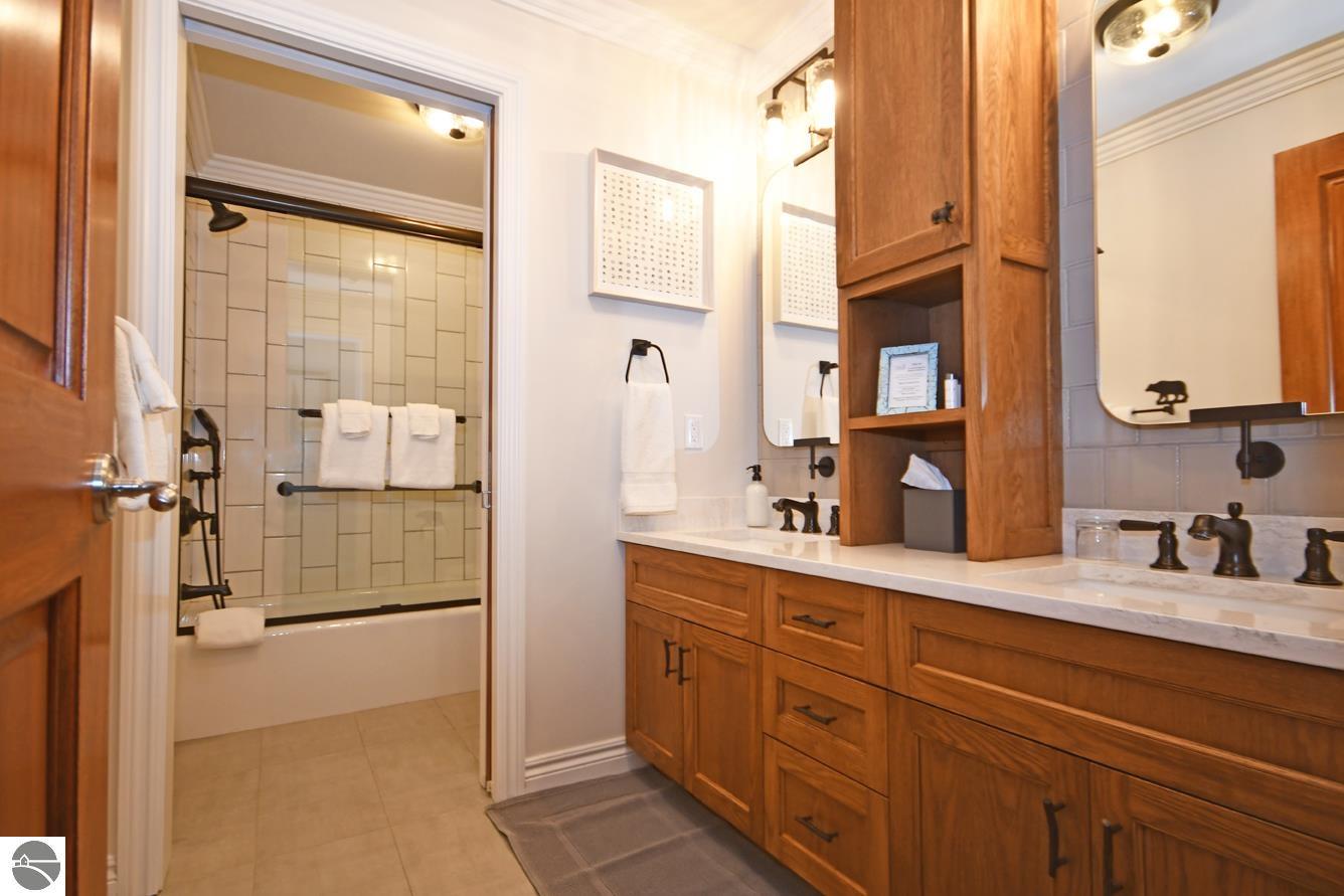 5707 (13F) S Lake Street, Glen Arbor, MI 49636 — Photo 52