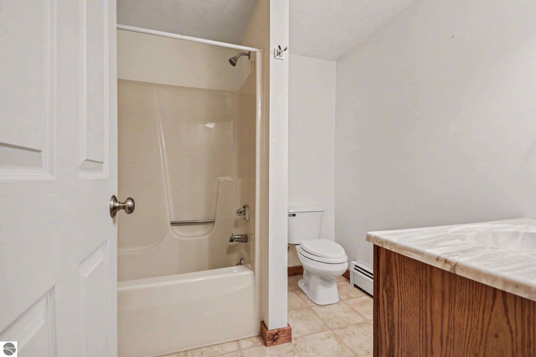 11510 E Lee Mann Road, Northport, MI 49670 — Photo 13