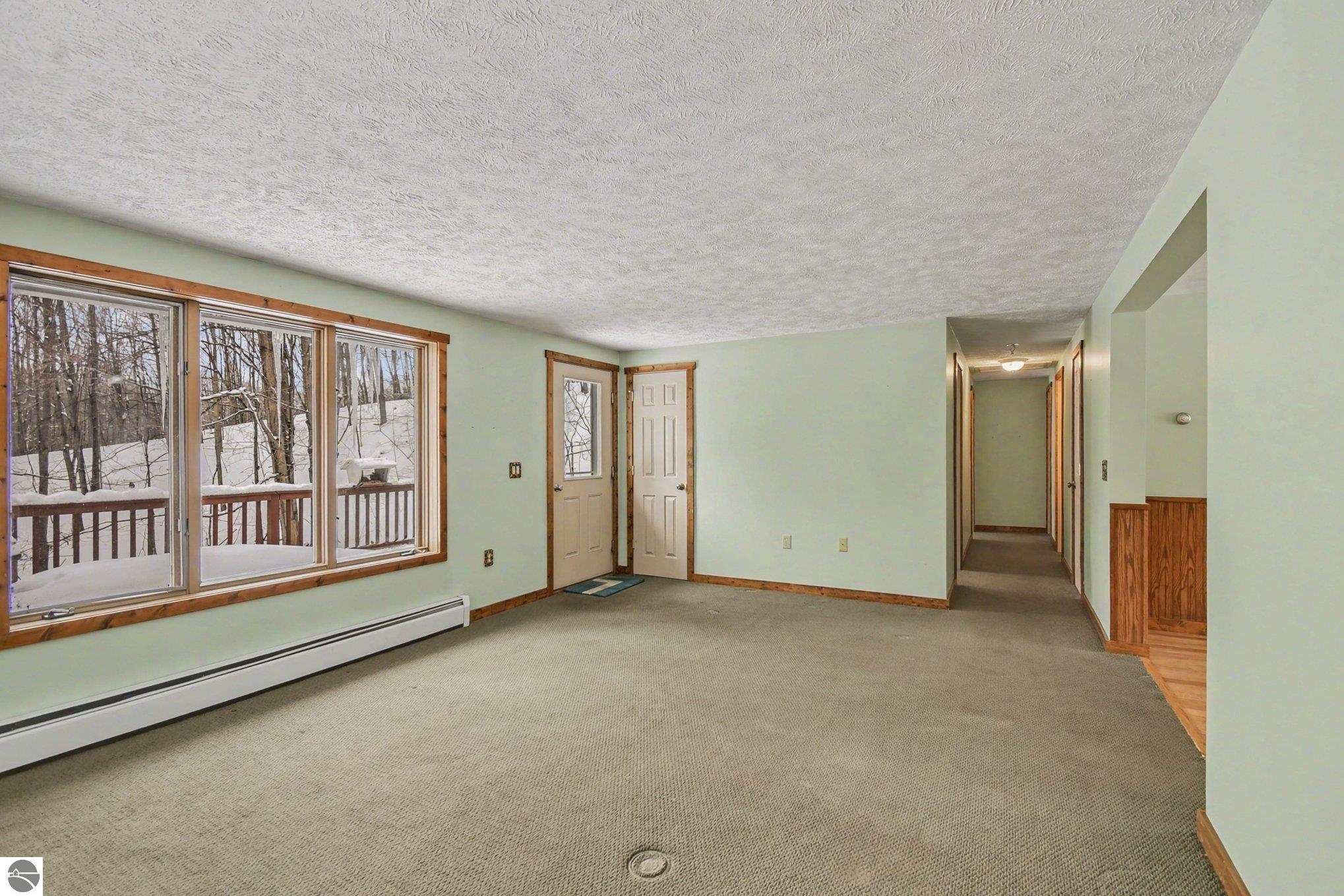 11510 E Lee Mann Road, Northport, MI 49670 — Photo 4