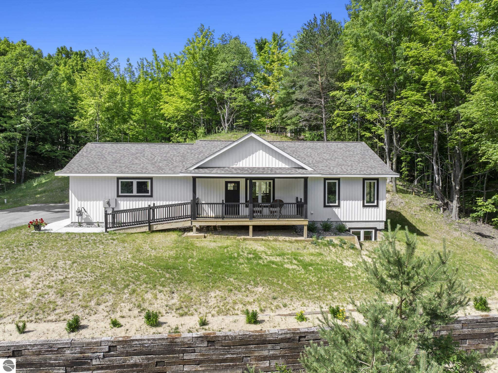 4144 S Sugar Loaf Mountain Road, Cedar, MI 49621 — Photo 57