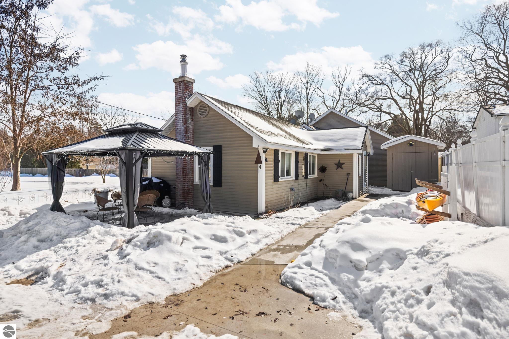 424 W Sixteenth Street # 1