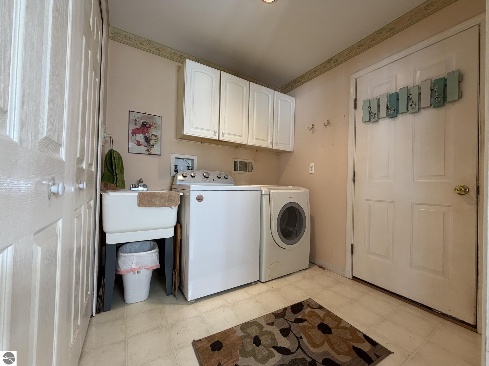 441 Lakewood Drive, East Tawas, MI 48730 — Photo 16