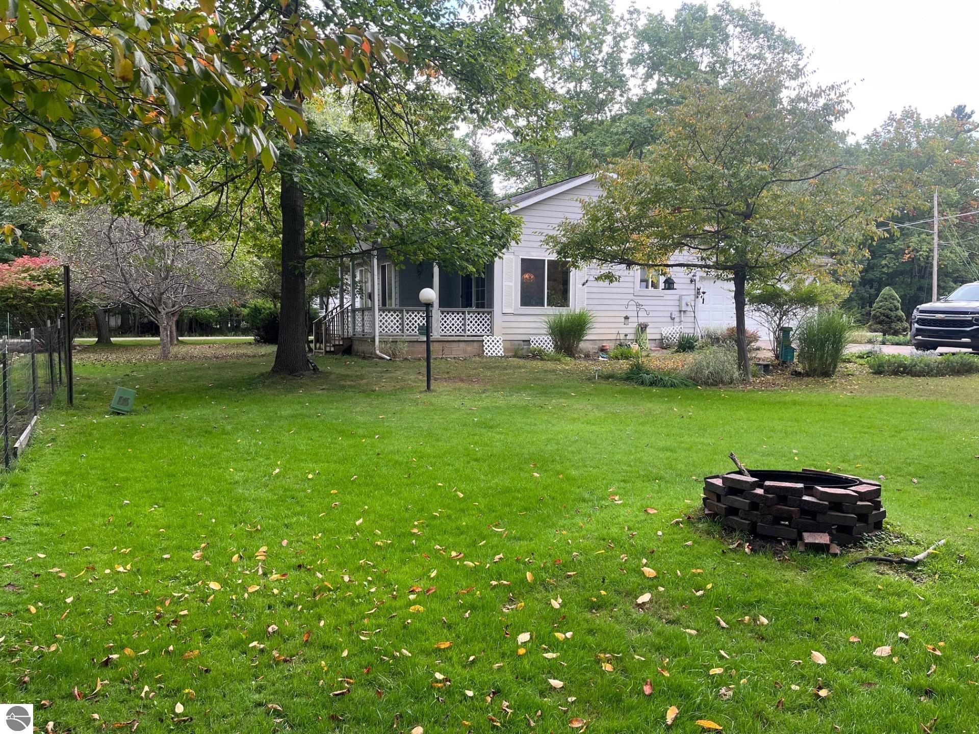 441 Lakewood Drive, East Tawas, MI 48730 — Photo 5