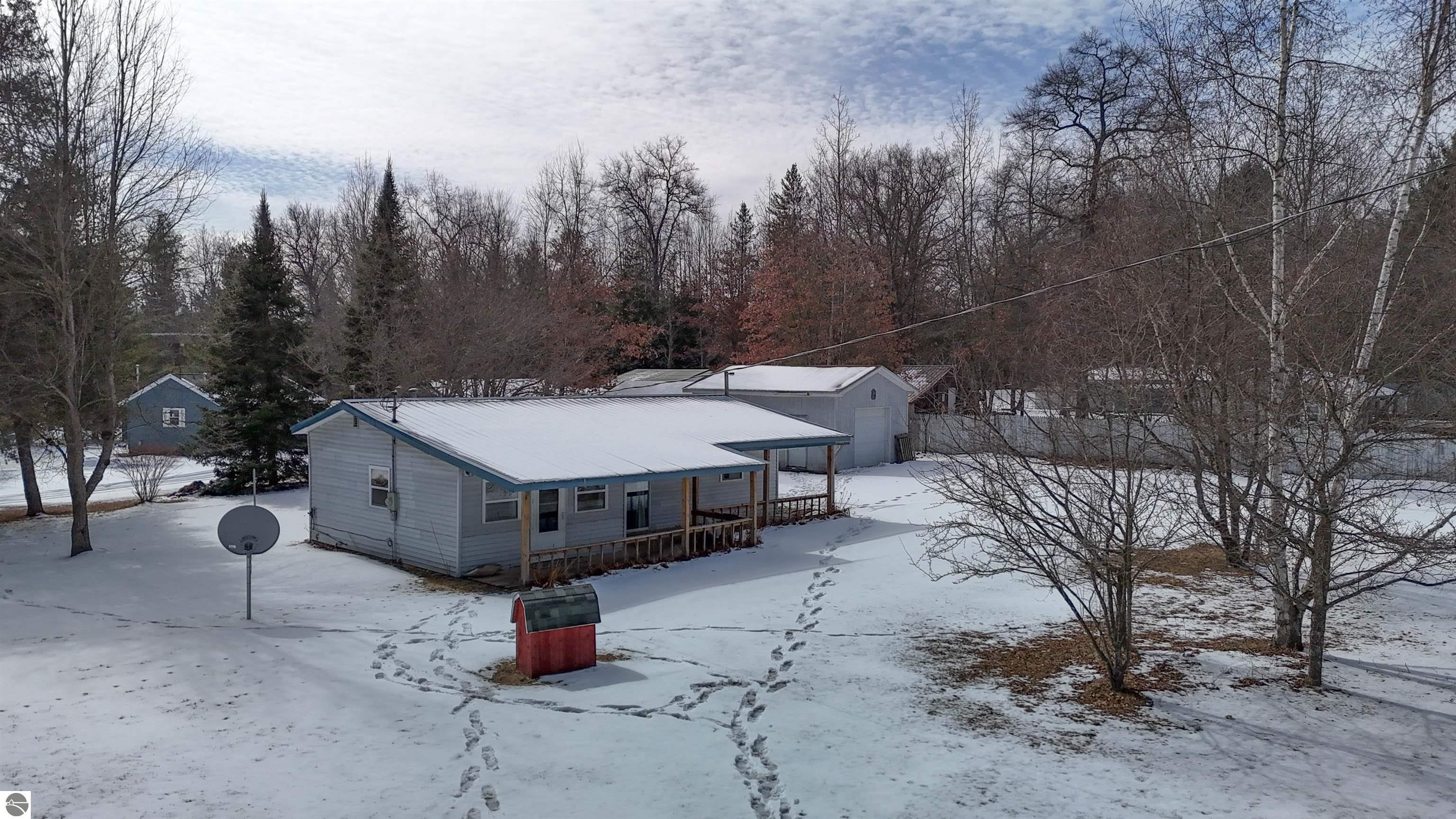 770 Roberts, Harrison, MI 48625 — Photo 5