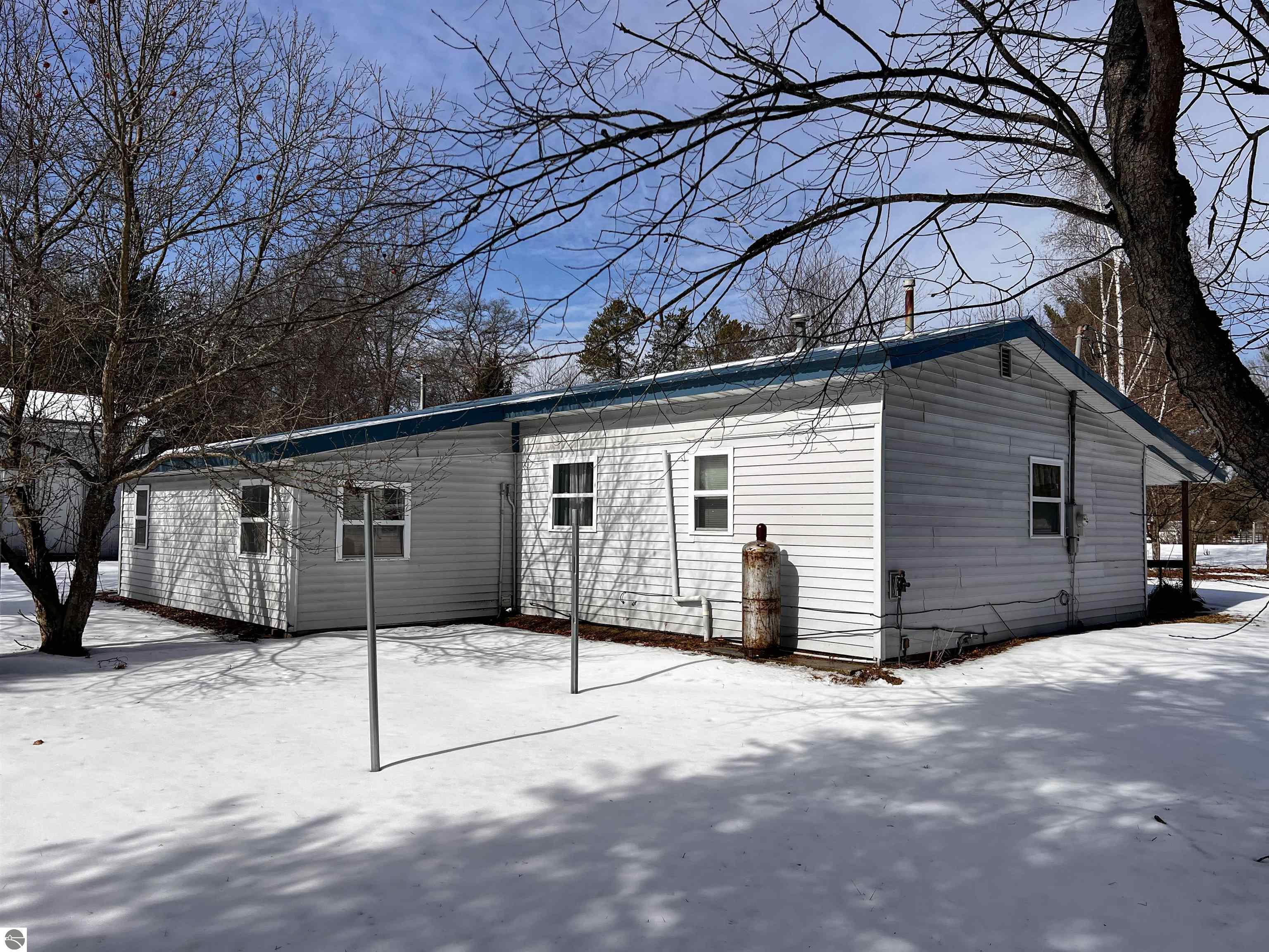770 Roberts, Harrison, MI 48625 — Photo 6