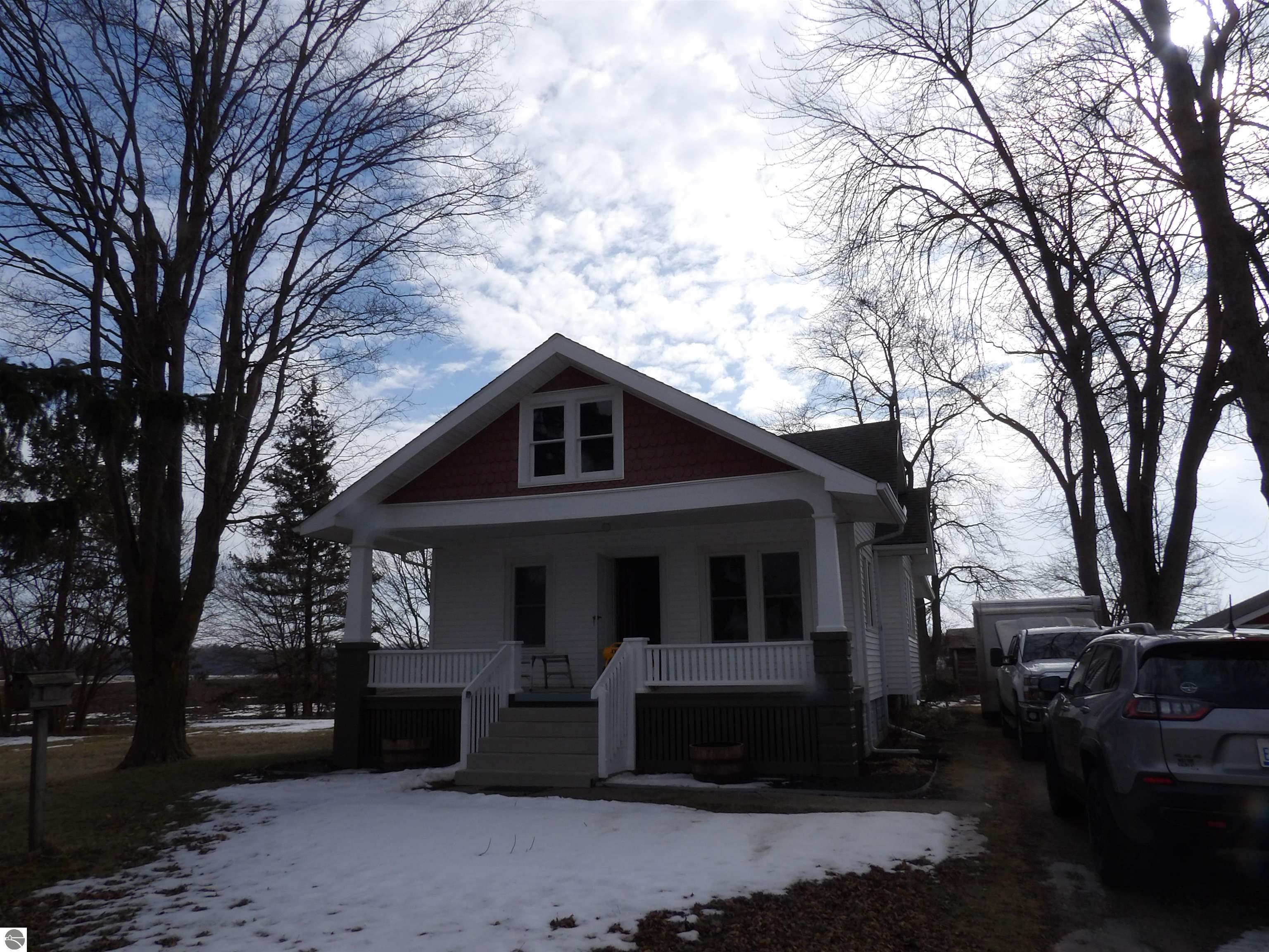 7890 E Townline Road, Bridgeport, MI 48722 — front exterior