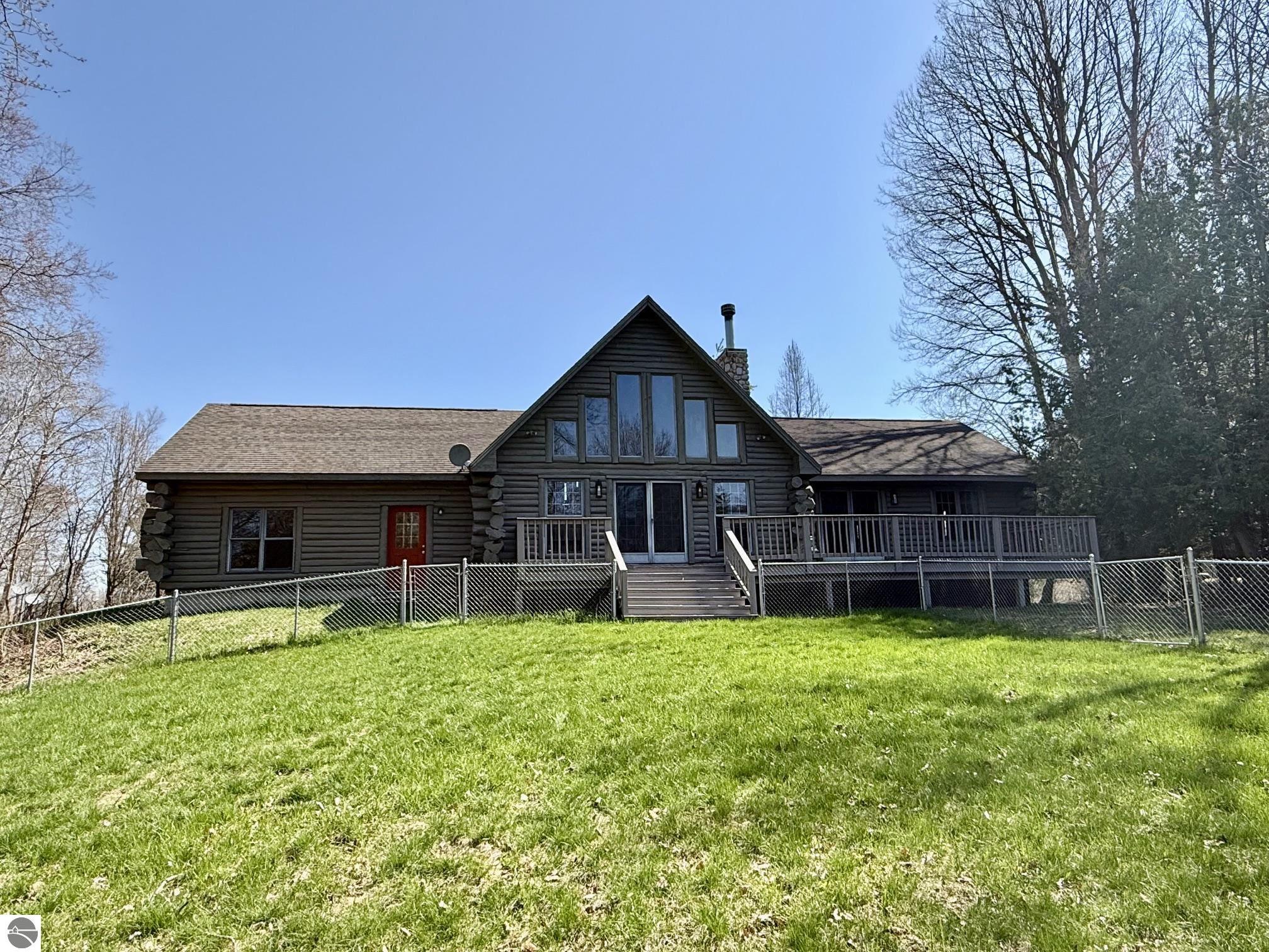 751 Hunters Ridge, Marion, MI 49665 — Photo 2